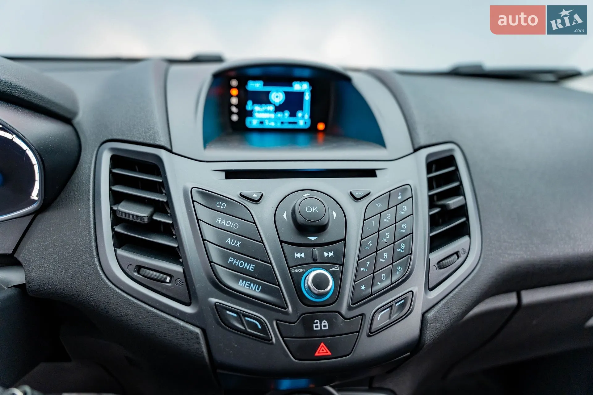 2013 Ford Fiesta - мініатюра 15