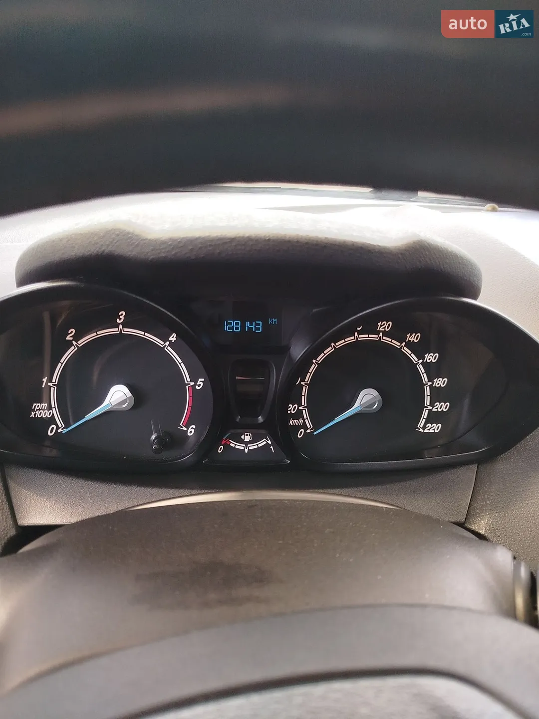 2013 Ford Fiesta - мініатюра 11