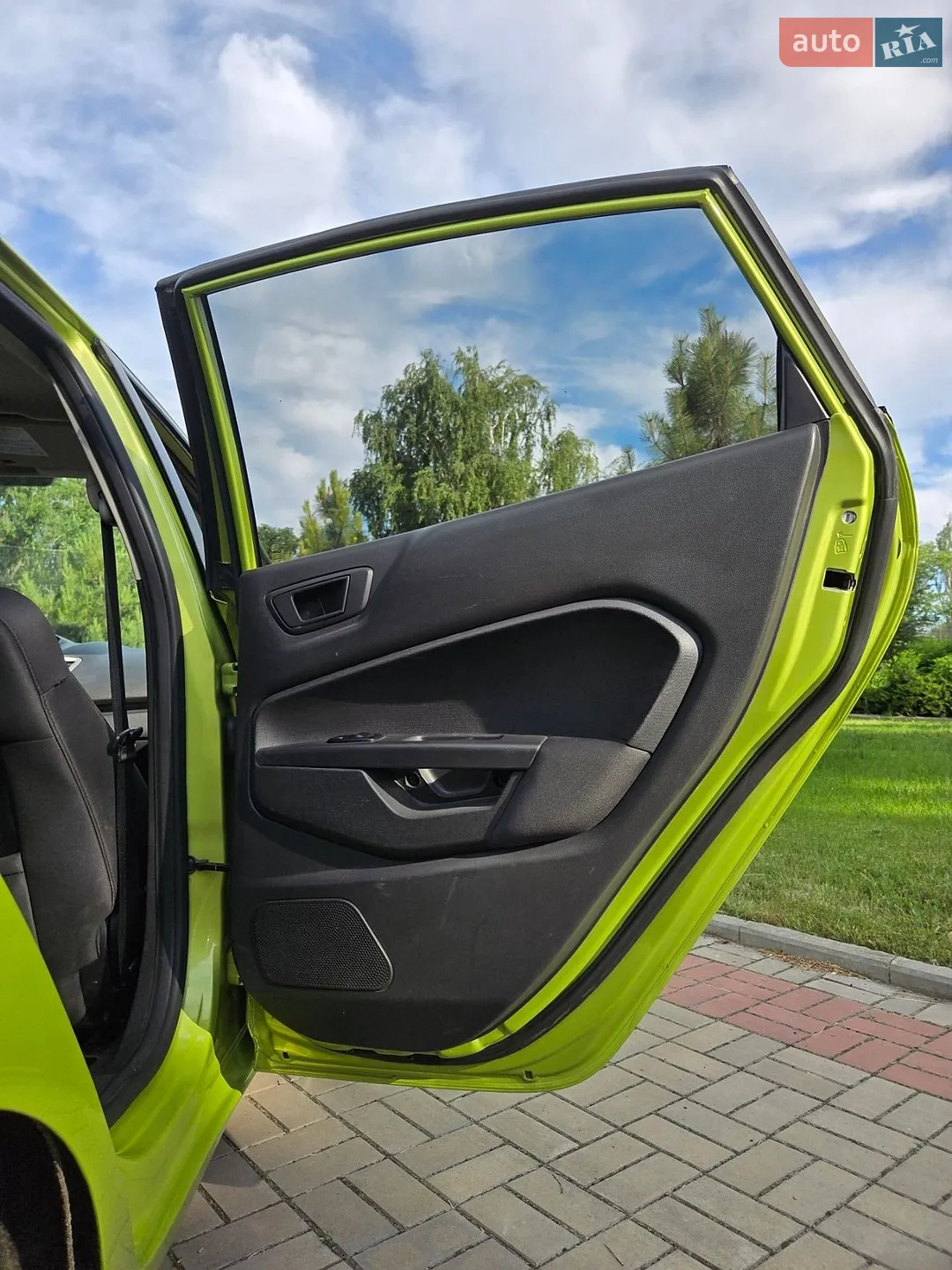 2012 Ford Fiesta - мініатюра 15