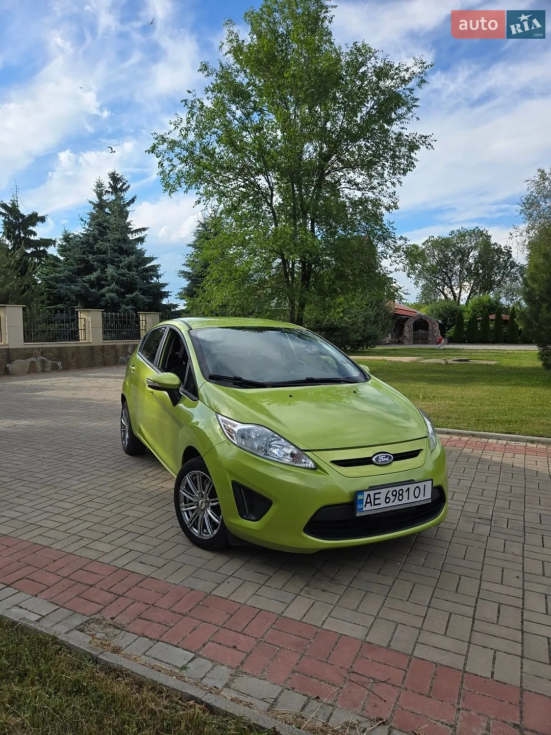 2012 Ford Fiesta - мініатюра 2