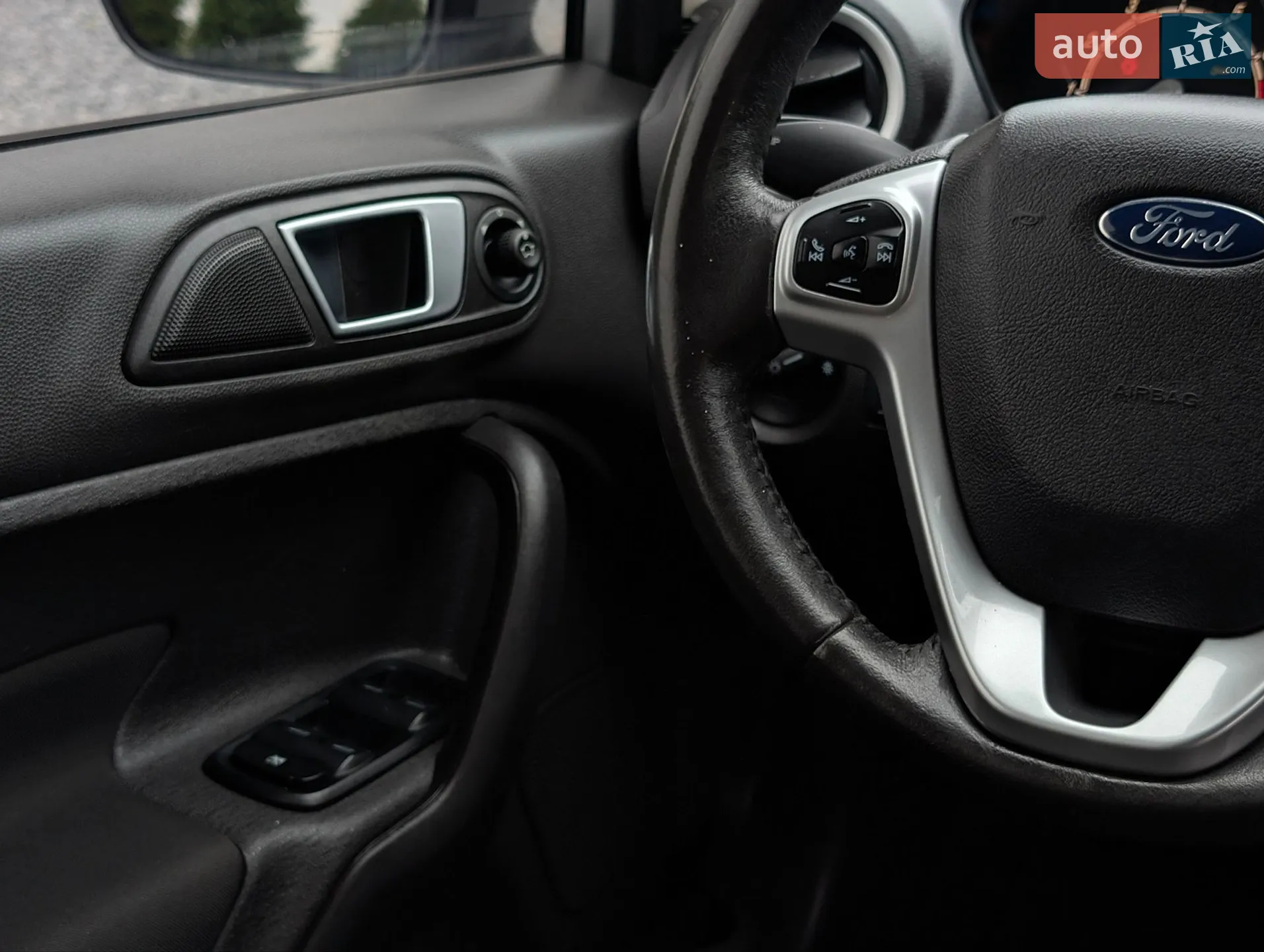 2016 Ford Fiesta - мініатюра 42