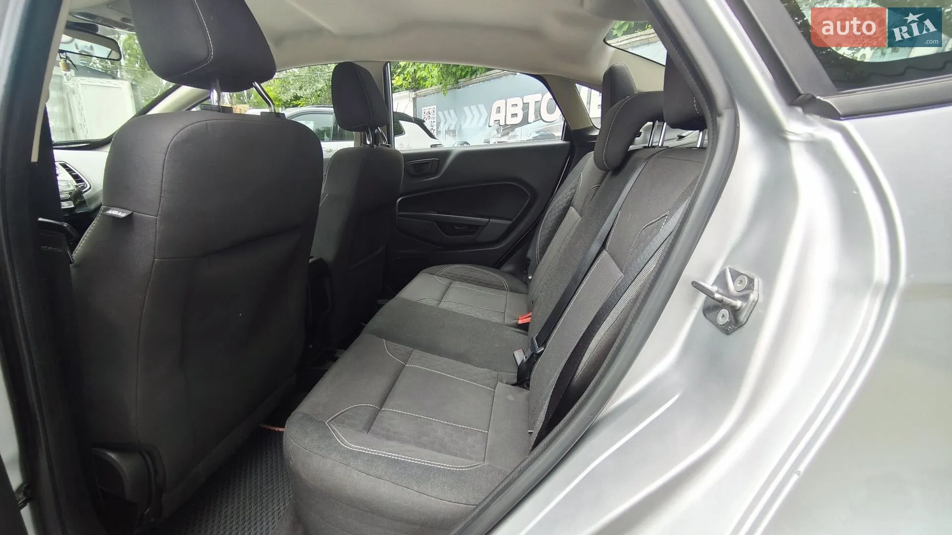 2019 Ford Fiesta - мініатюра 12