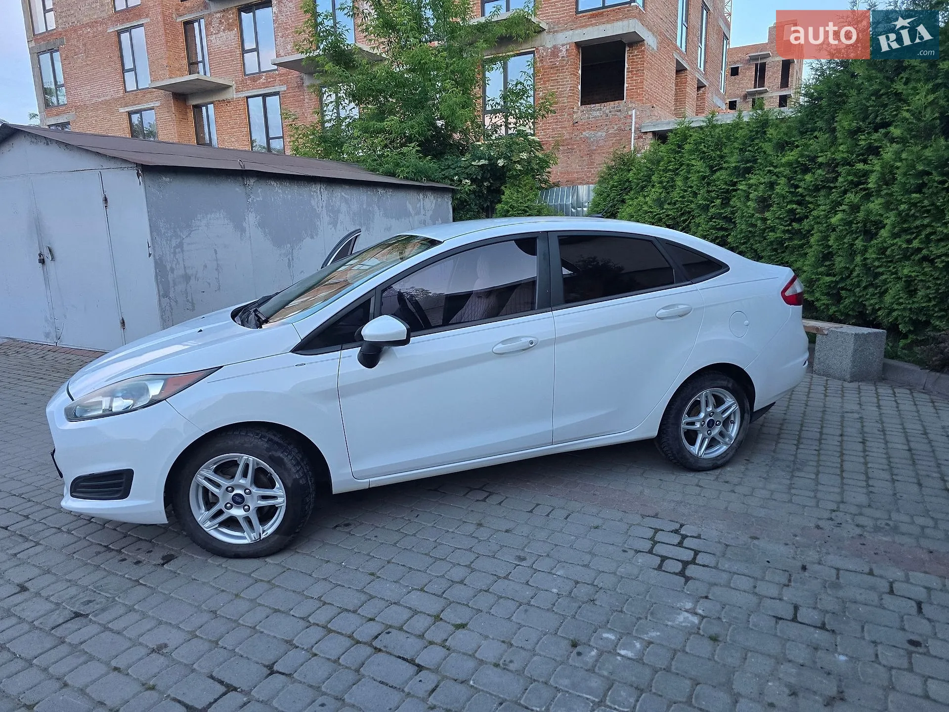 2017 Ford Fiesta - мініатюра 4