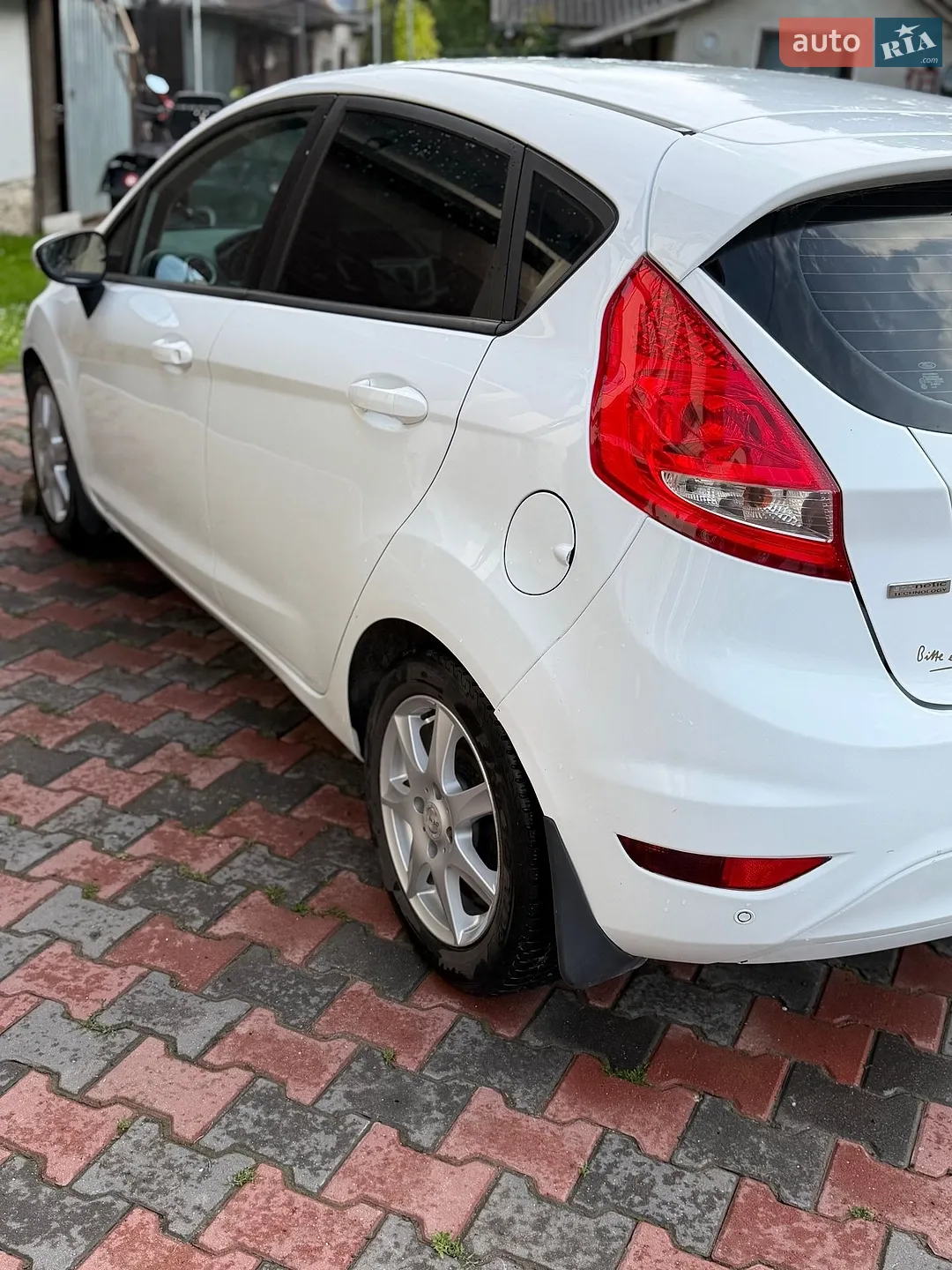 2012 Ford Fiesta - мініатюра 3