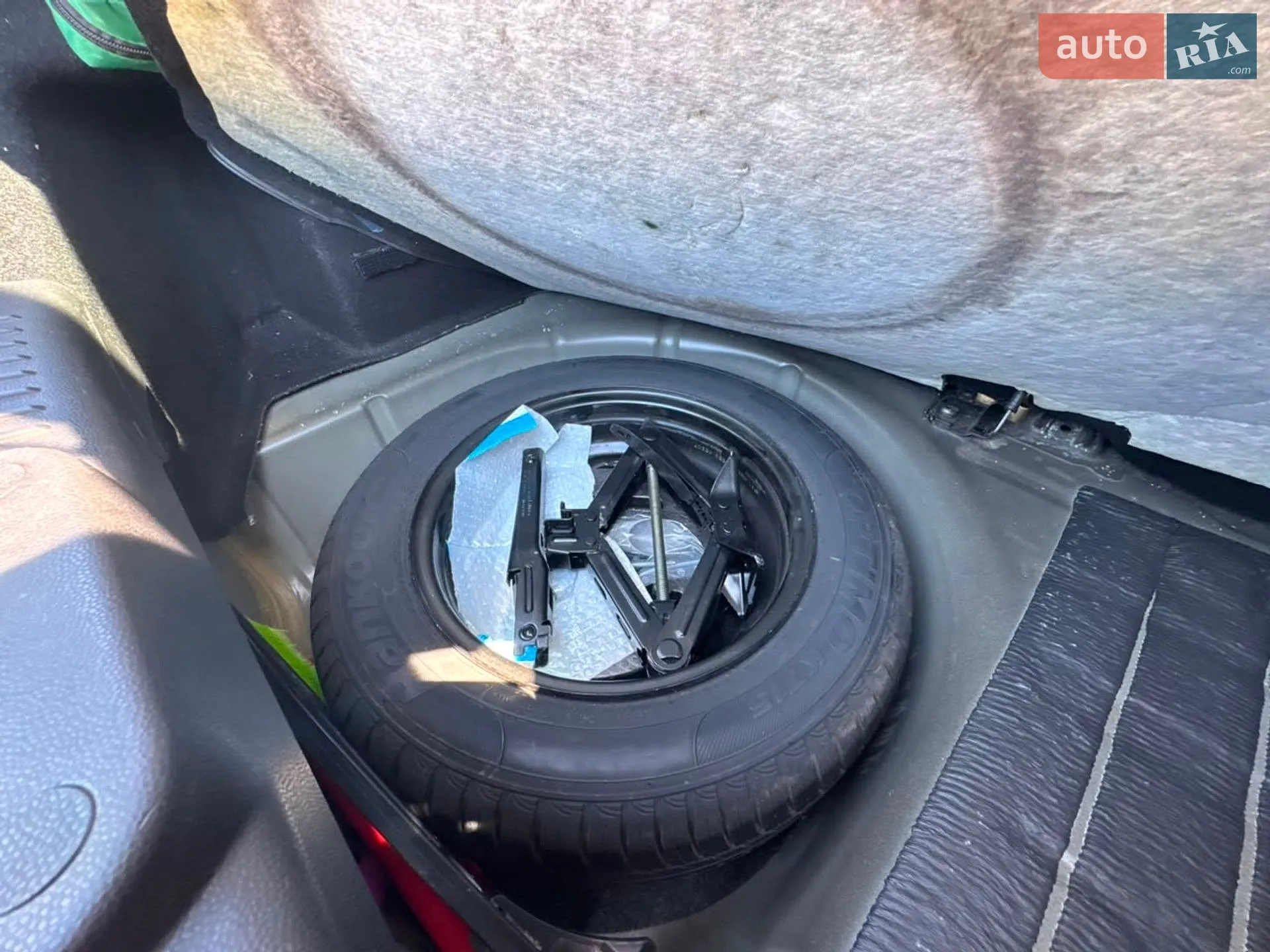 2017 Ford Fiesta - мініатюра 13