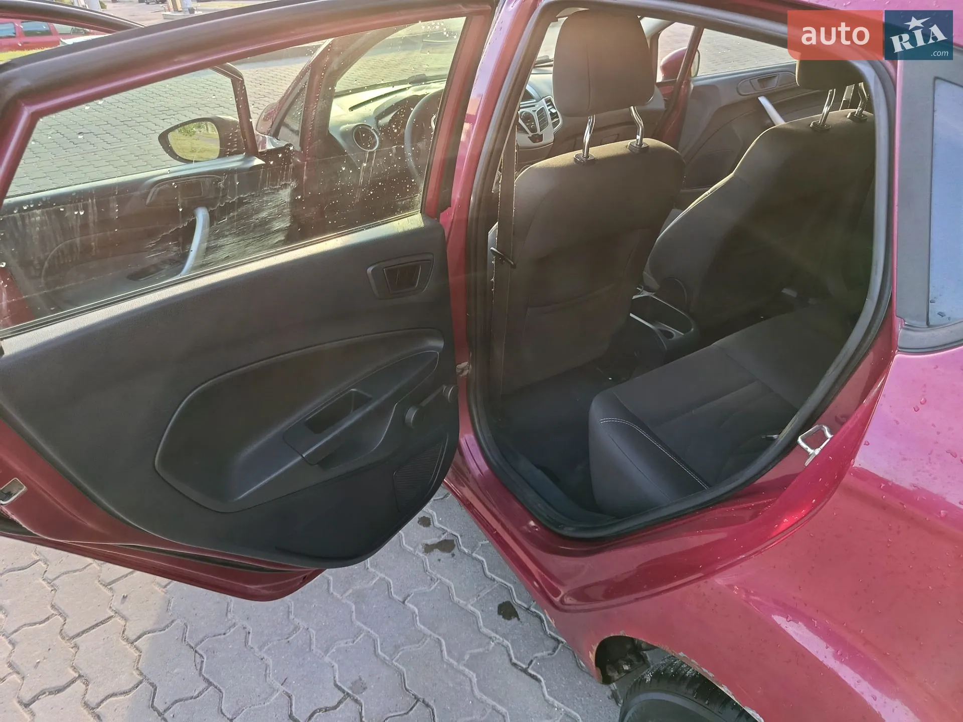 2012 Ford Fiesta - мініатюра 7