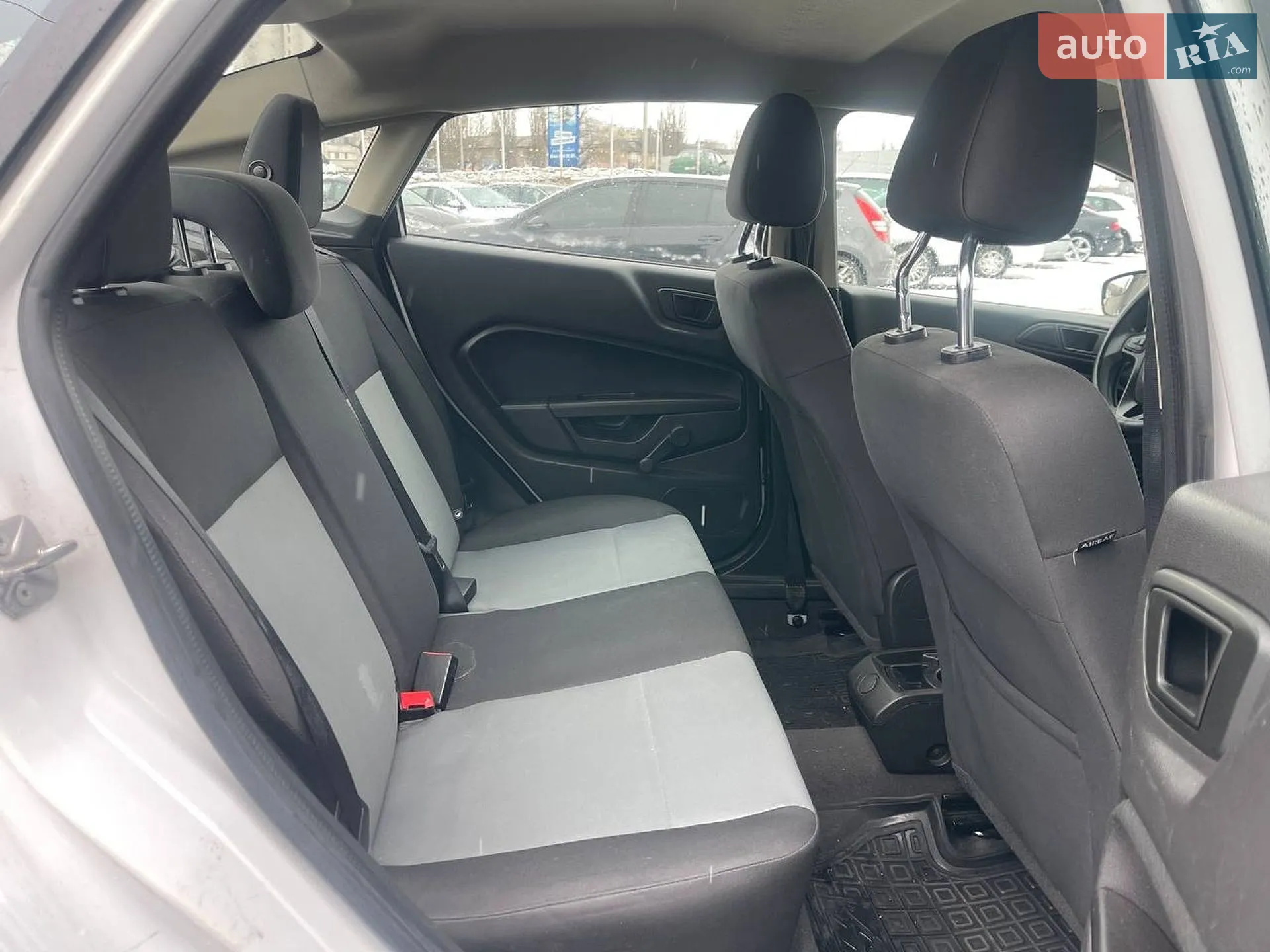 2019 Ford Fiesta - мініатюра 10