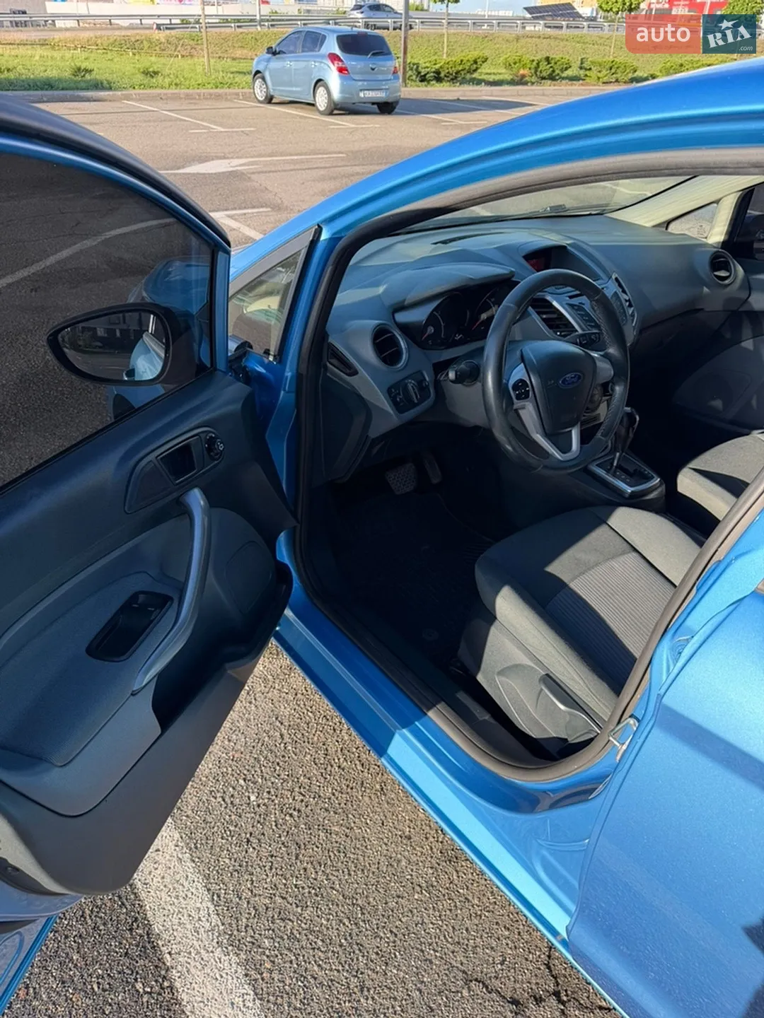 2010 Ford Fiesta - мініатюра 9