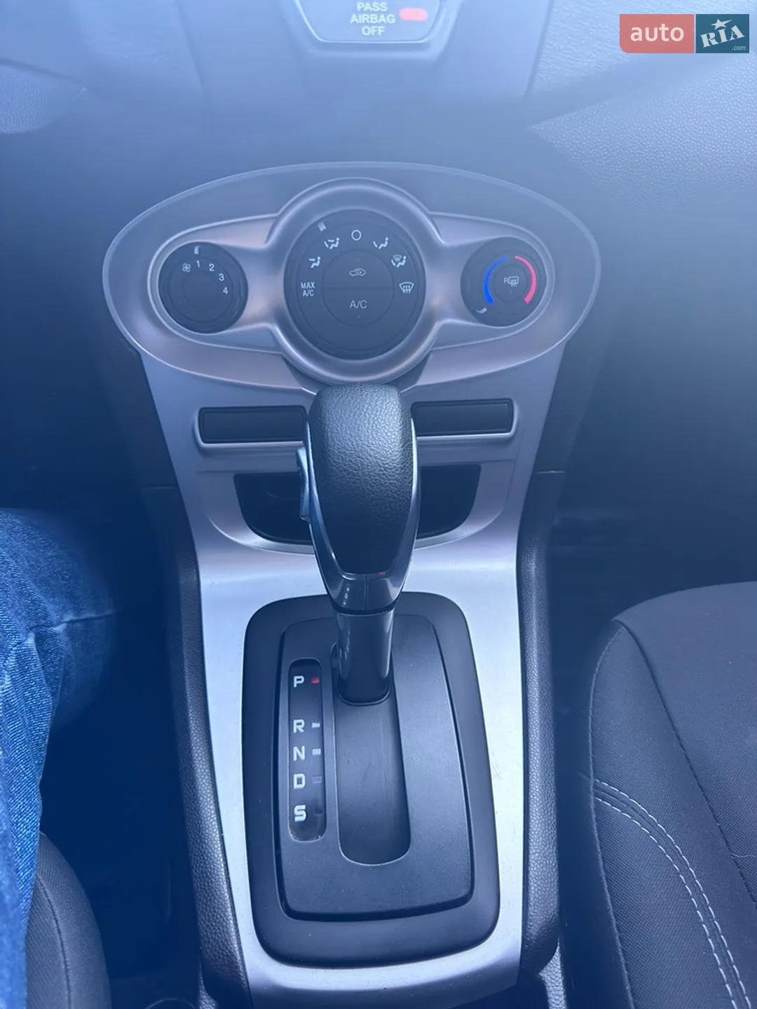 2018 Ford Fiesta - мініатюра 11