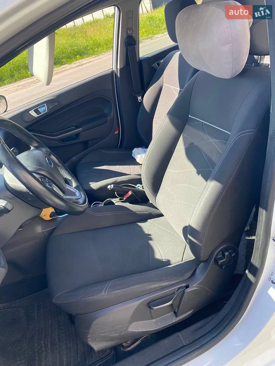 2013 Ford Fiesta - мініатюра 36