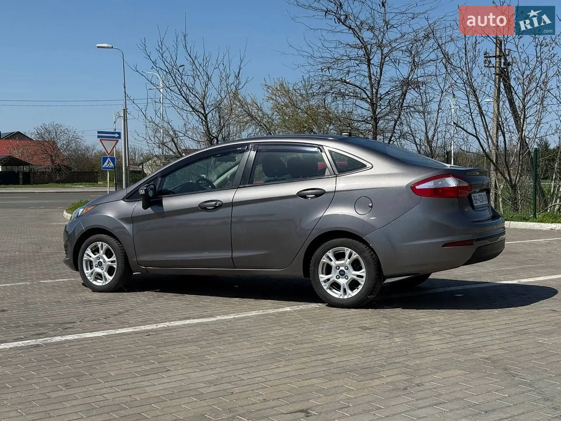 2013 Ford Fiesta - мініатюра 12