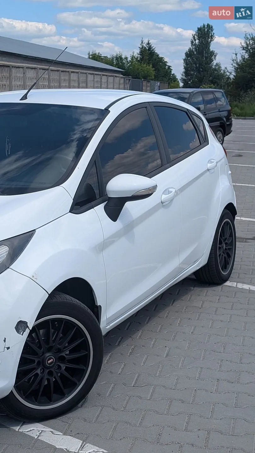 2012 Ford Fiesta - мініатюра 14