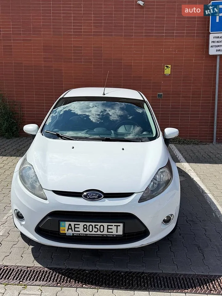 2013 Ford Fiesta - мініатюра 9