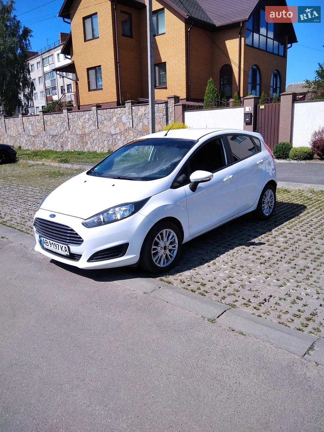 2015 Ford Fiesta - мініатюра 3