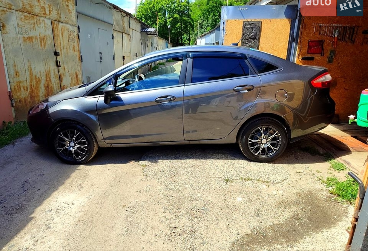 2018 Ford Fiesta - мініатюра 17