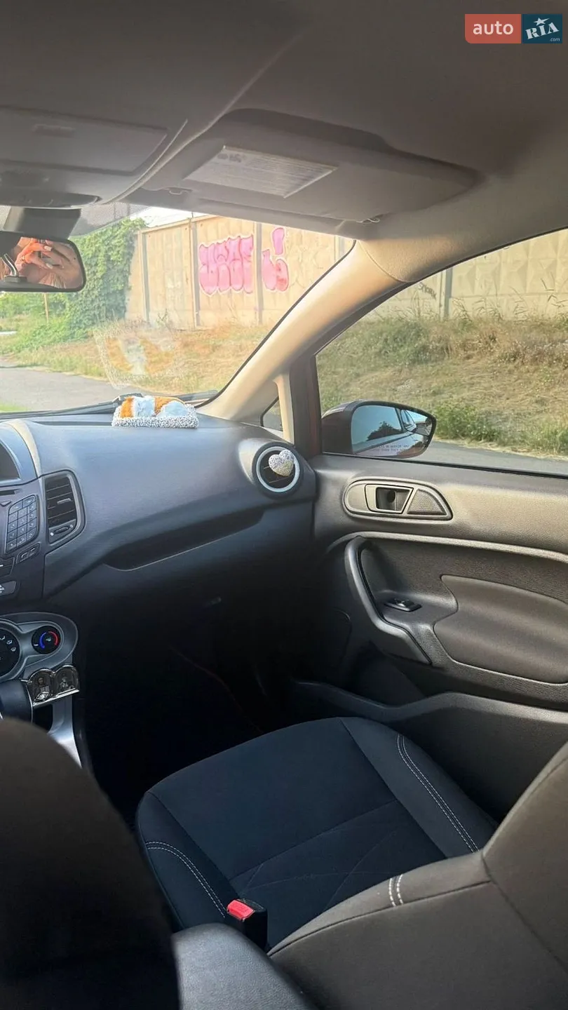 2018 Ford Fiesta - мініатюра 13