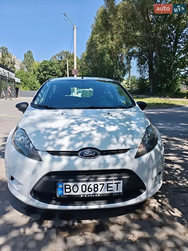 2013 Ford Fiesta - мініатюра 19
