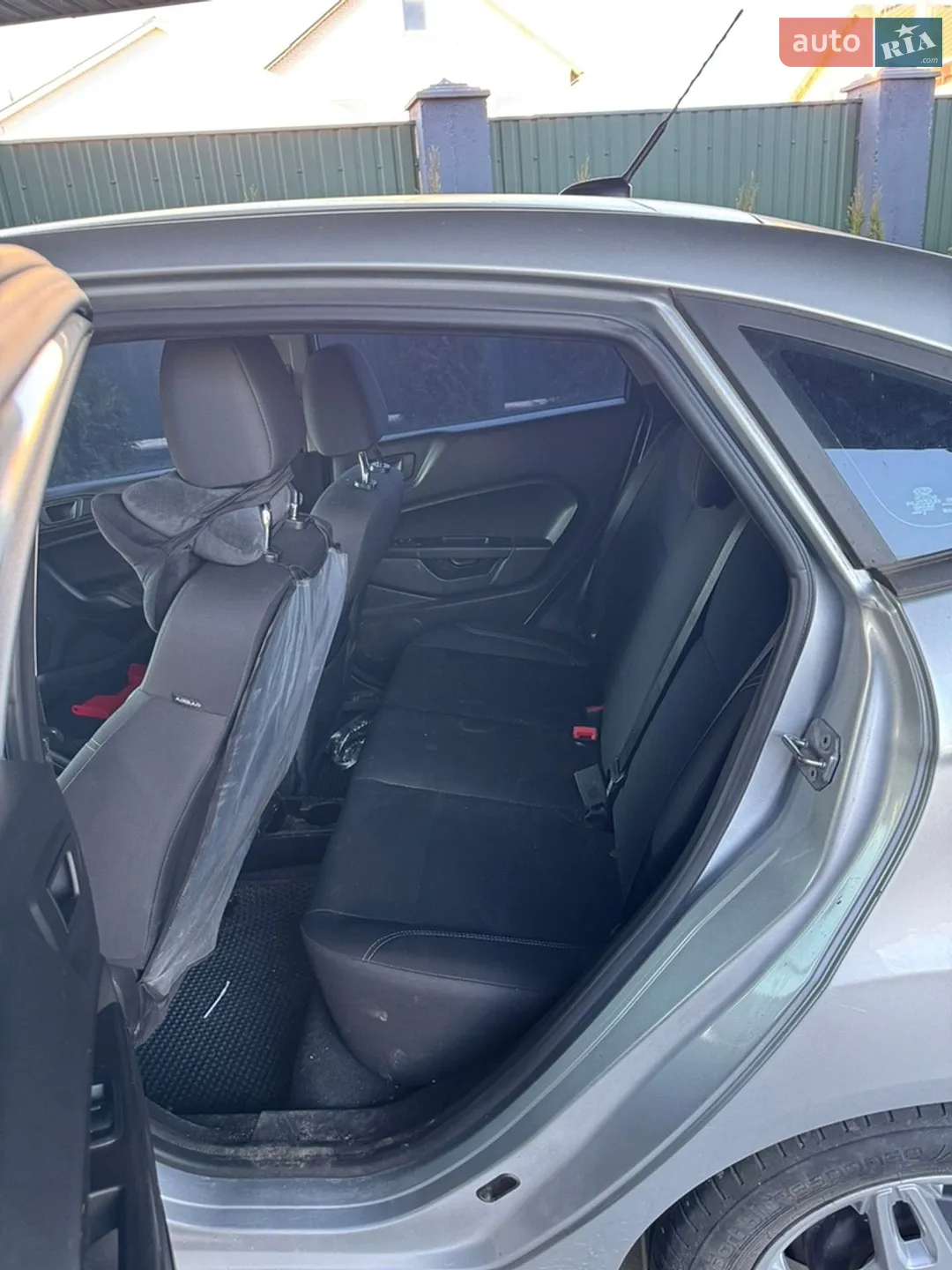 2019 Ford Fiesta - фото 1