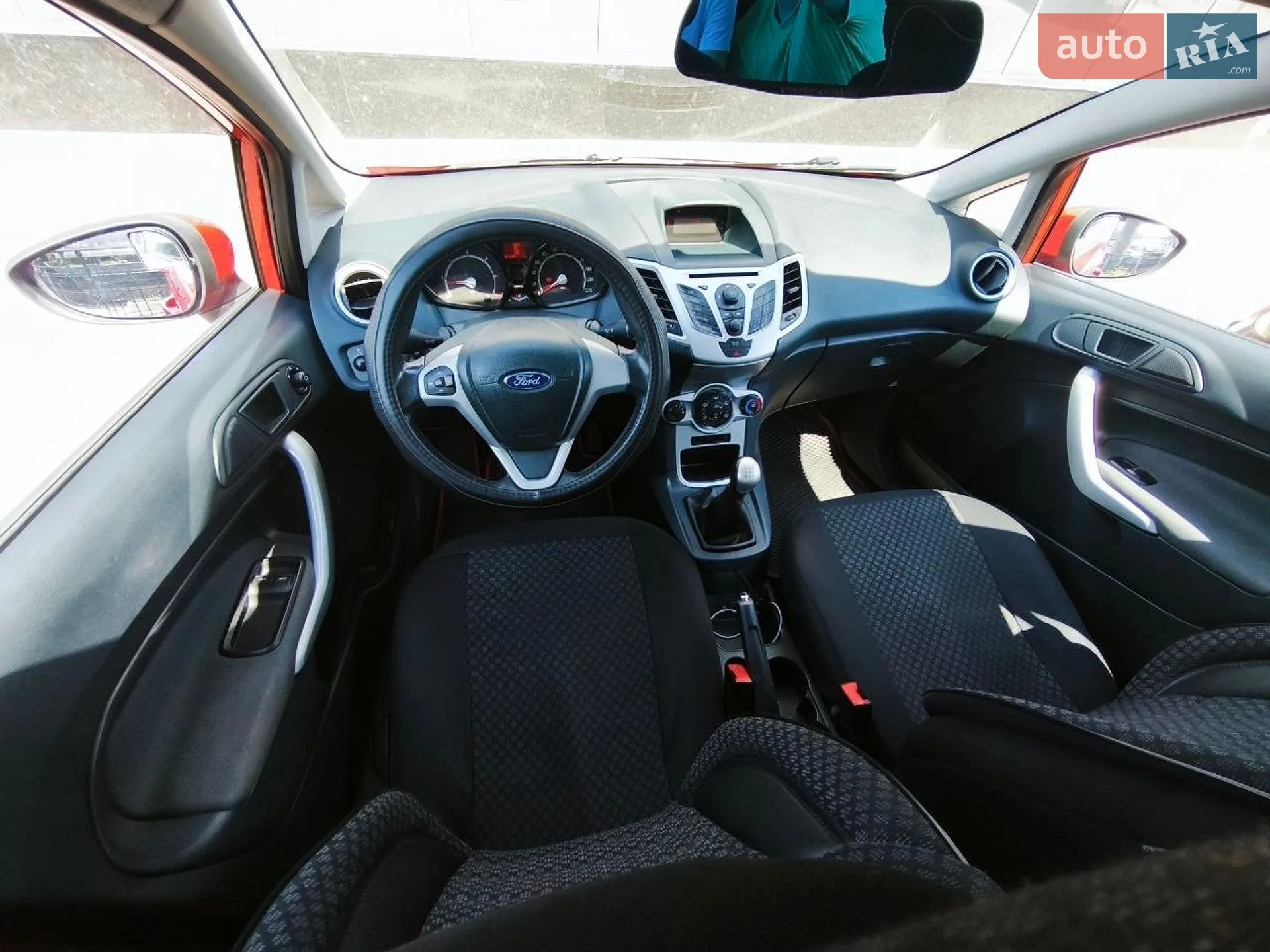 2012 Ford Fiesta - мініатюра 23