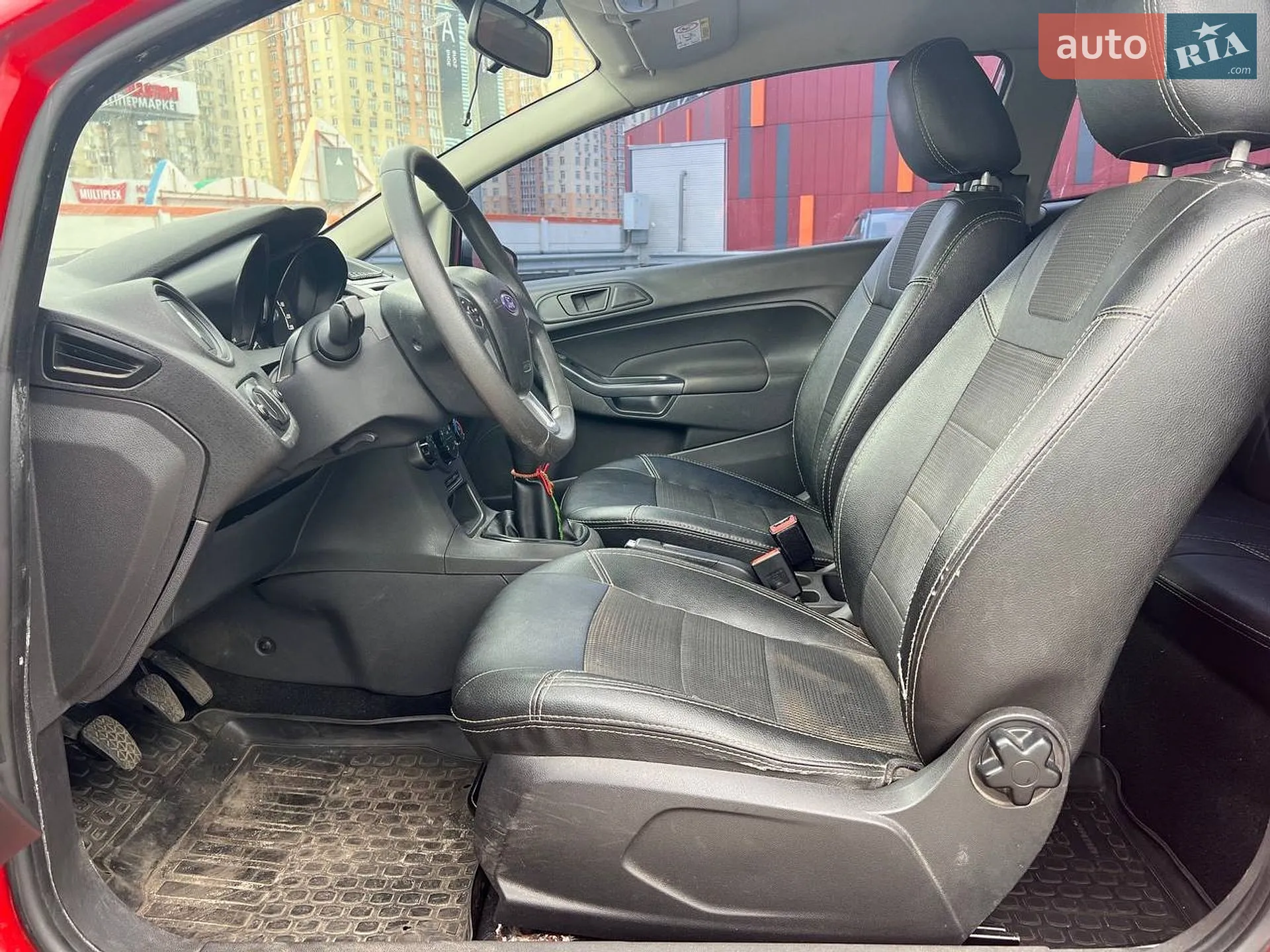 2014 Ford Fiesta - мініатюра 11