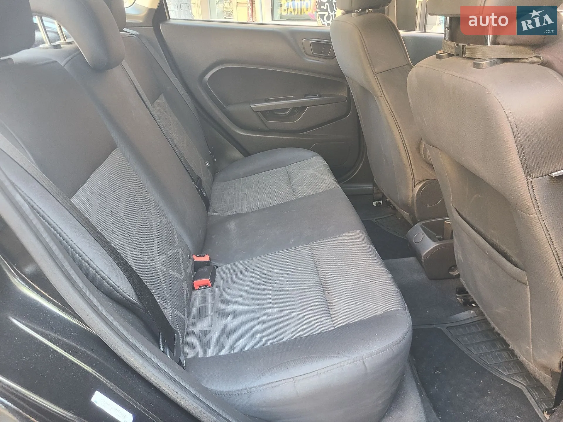 2012 Ford Fiesta - мініатюра 9