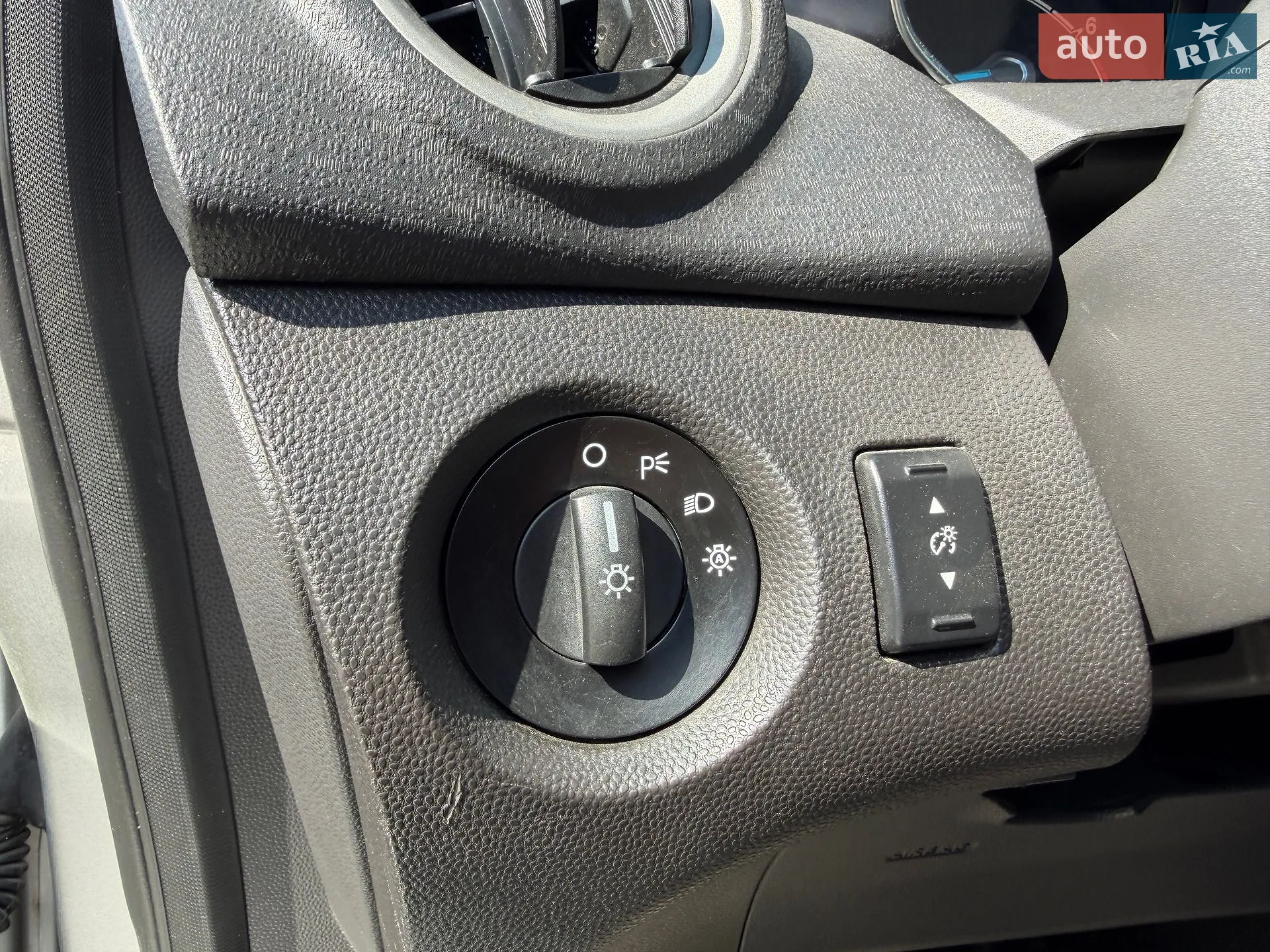 2015 Ford Fiesta - мініатюра 14
