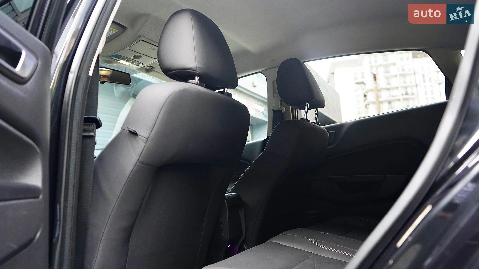 2013 Ford Fiesta - мініатюра 41