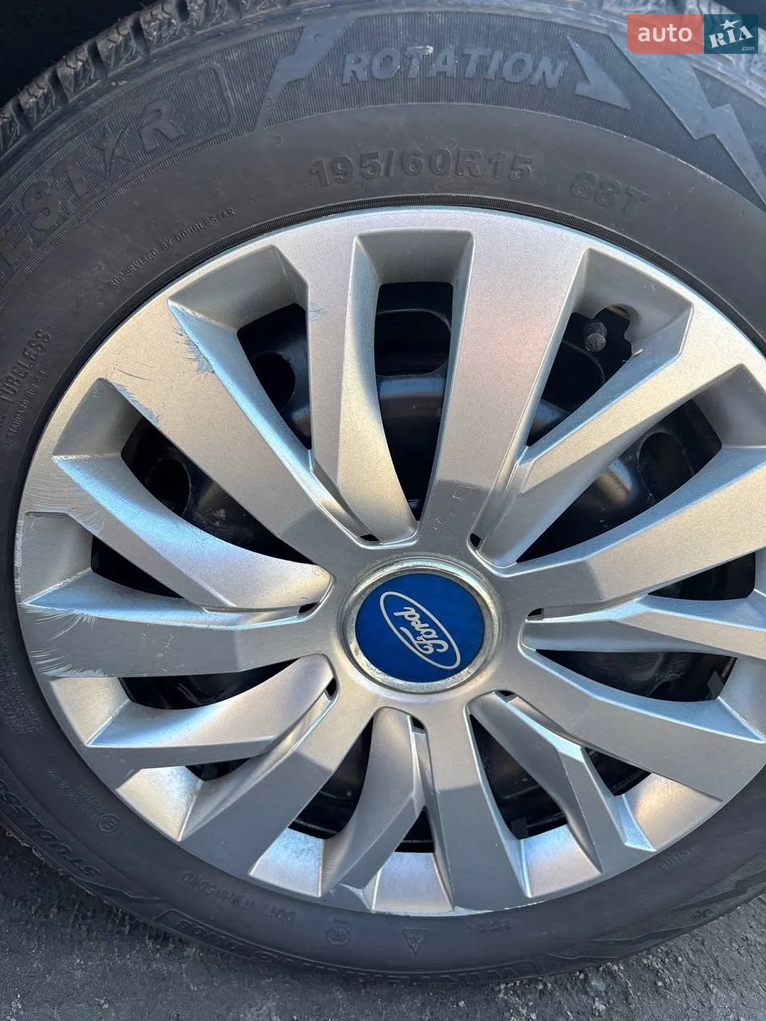 2015 Ford Fiesta - мініатюра 12
