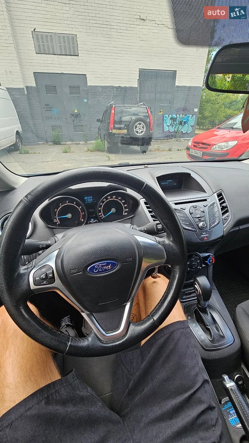2017 Ford Fiesta - мініатюра 16