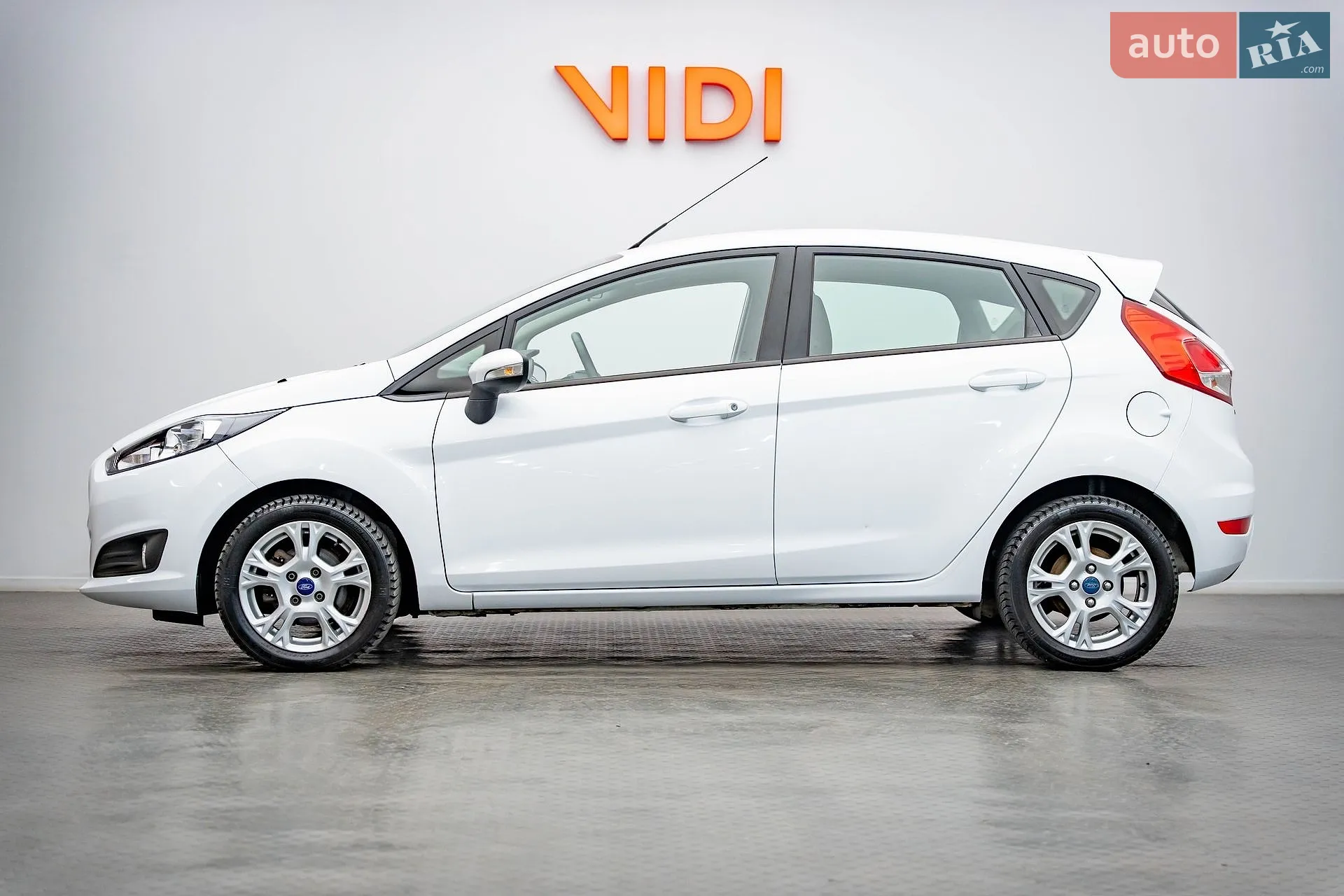 2016 Ford Fiesta - мініатюра 3
