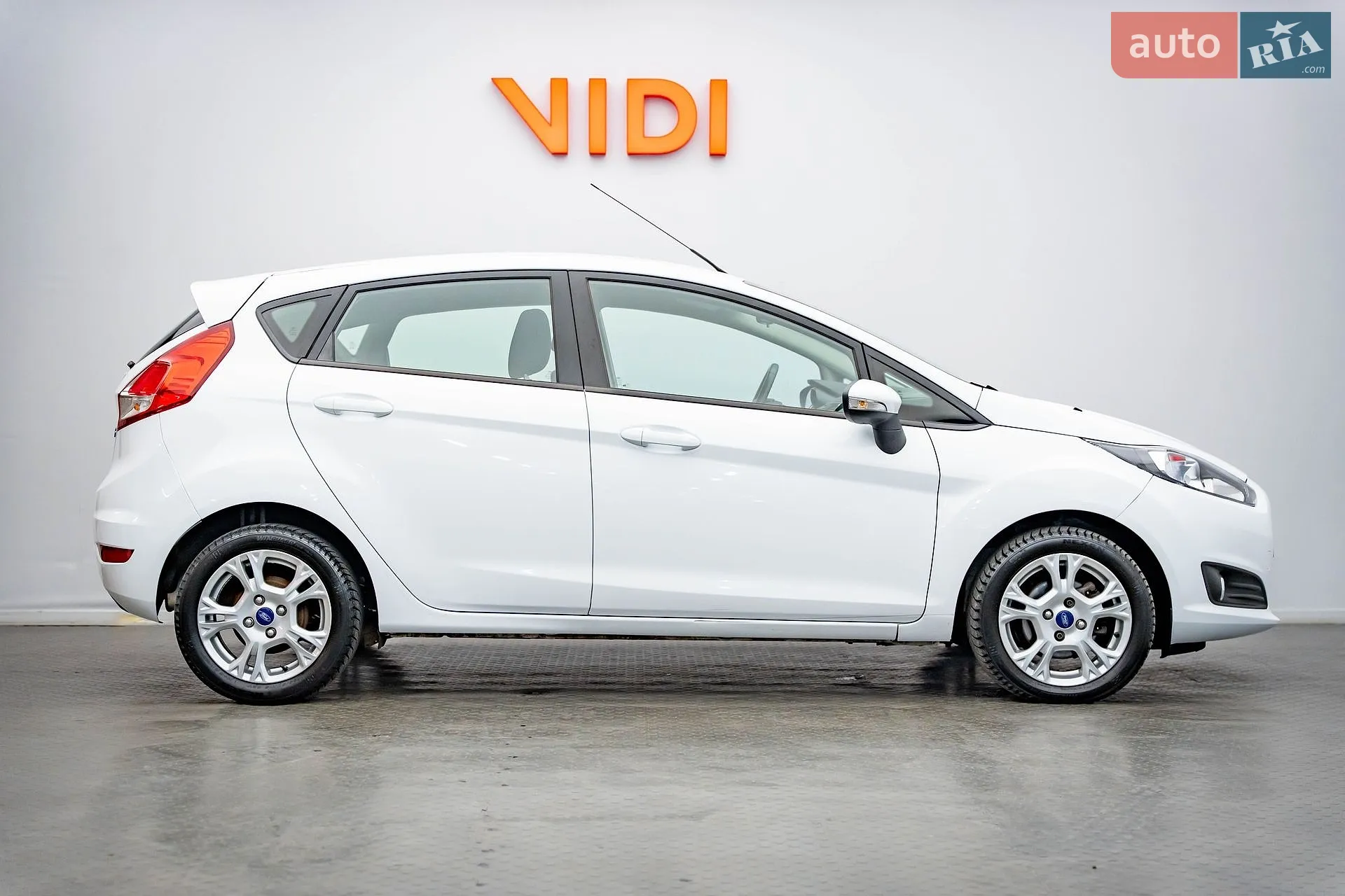 2016 Ford Fiesta - мініатюра 4