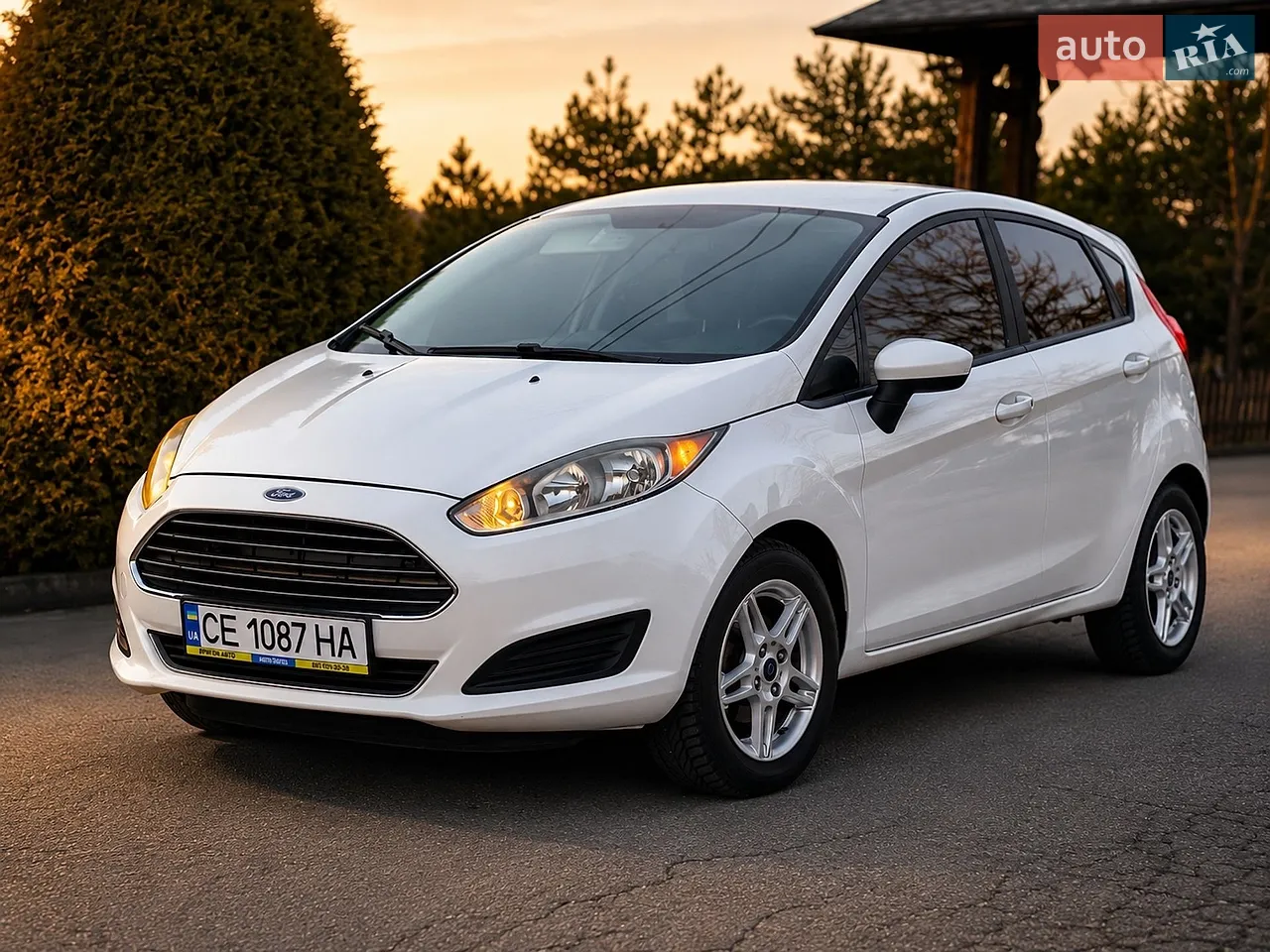 2017 Ford Fiesta - мініатюра 6