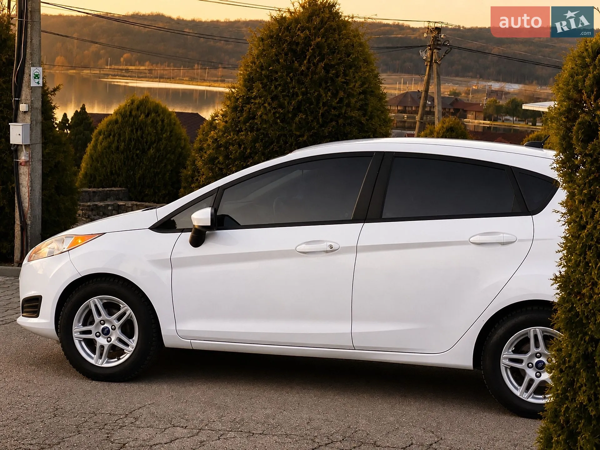 2018 Ford Fiesta - мініатюра 3