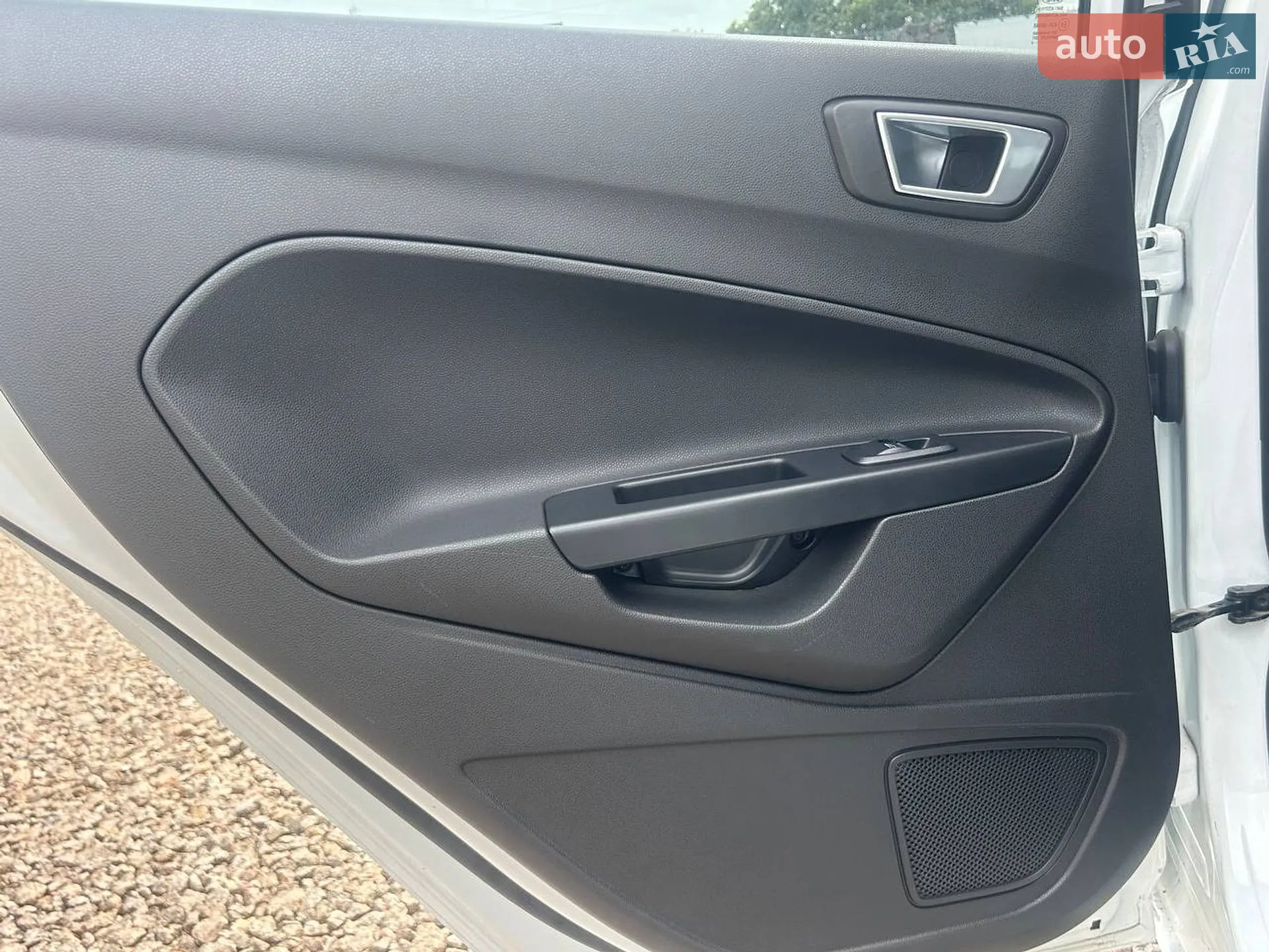 2014 Ford Fiesta - мініатюра 26