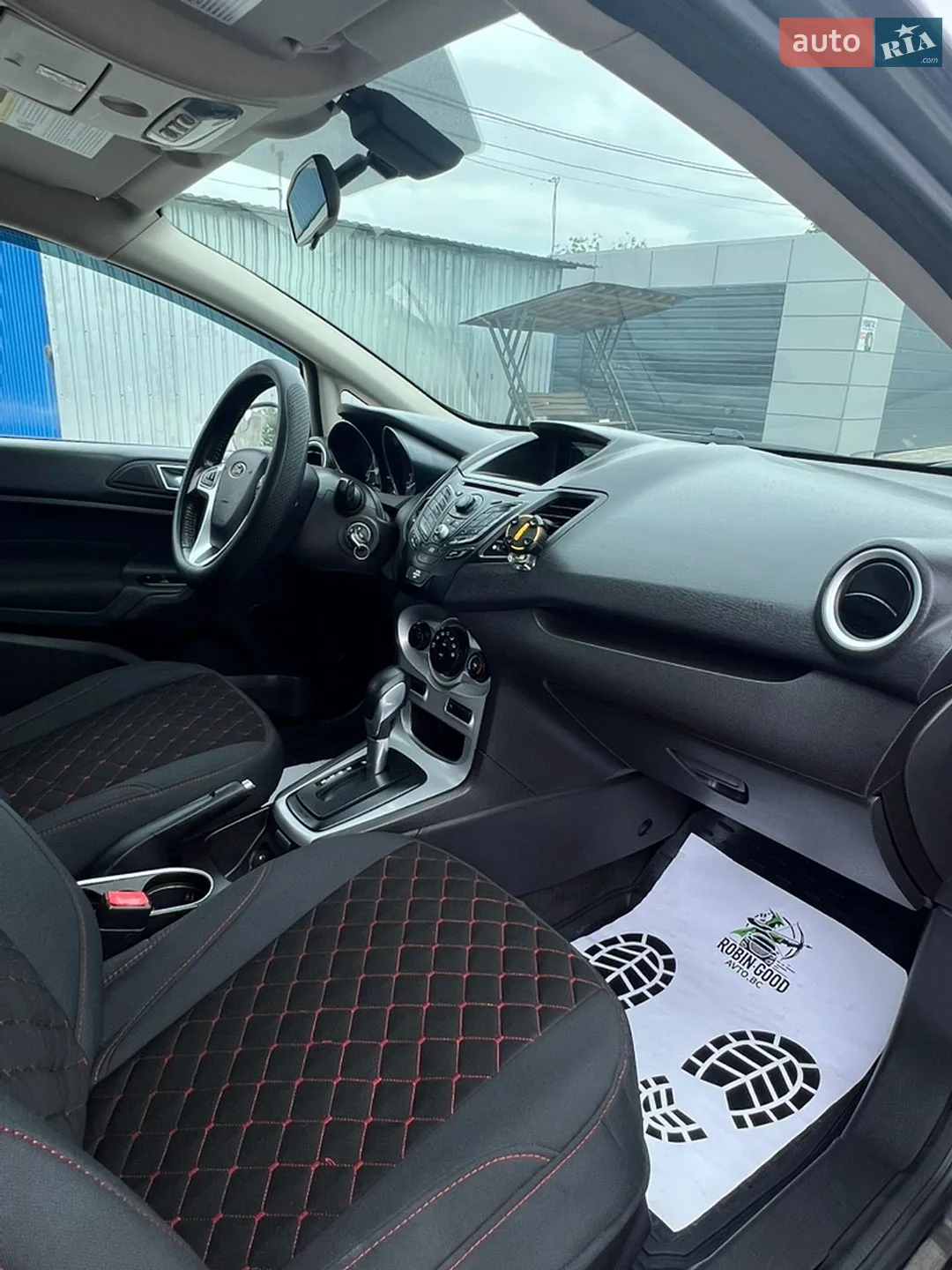 2014 Ford Fiesta - мініатюра 25