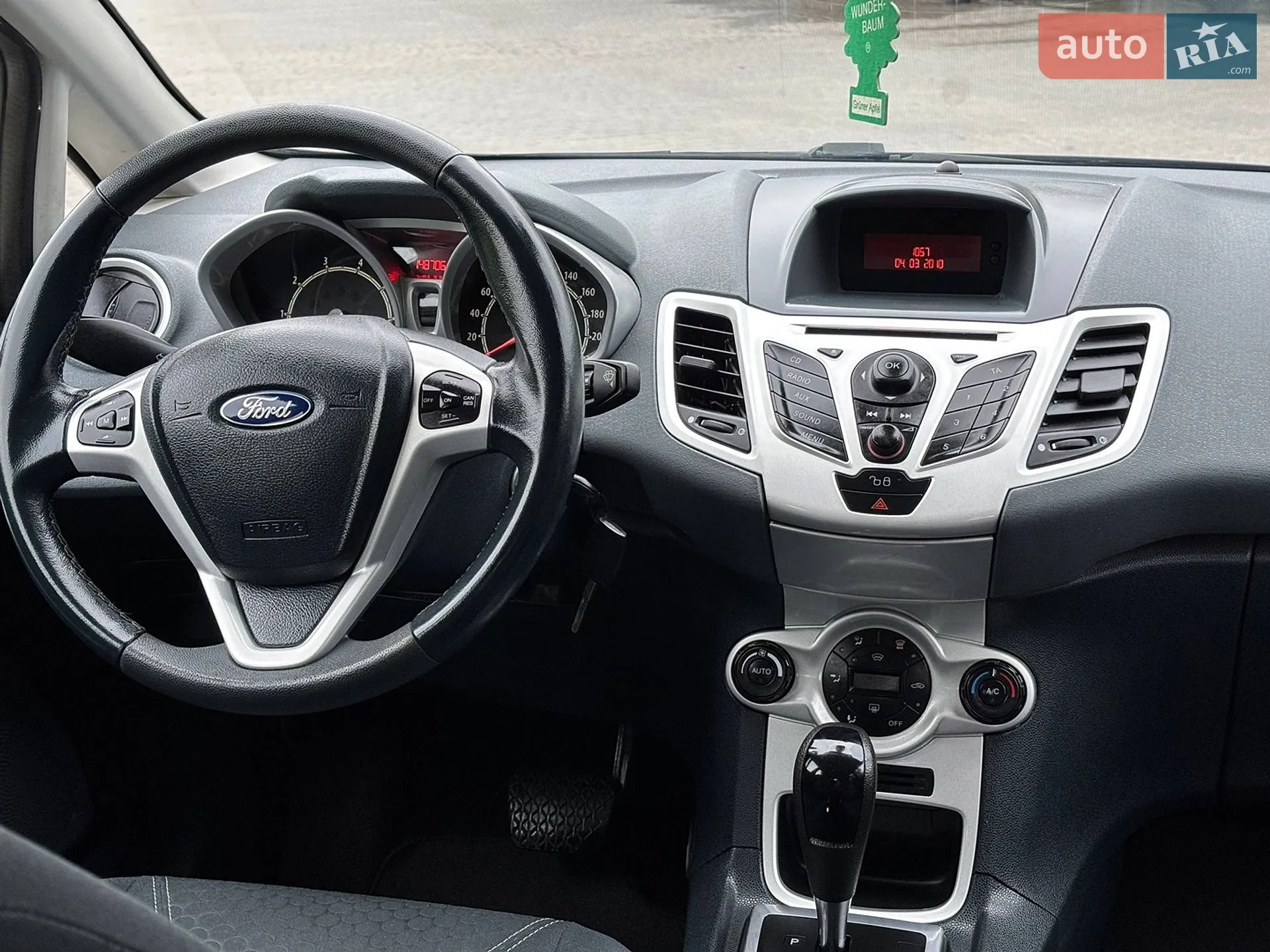2010 Ford Fiesta - мініатюра 19