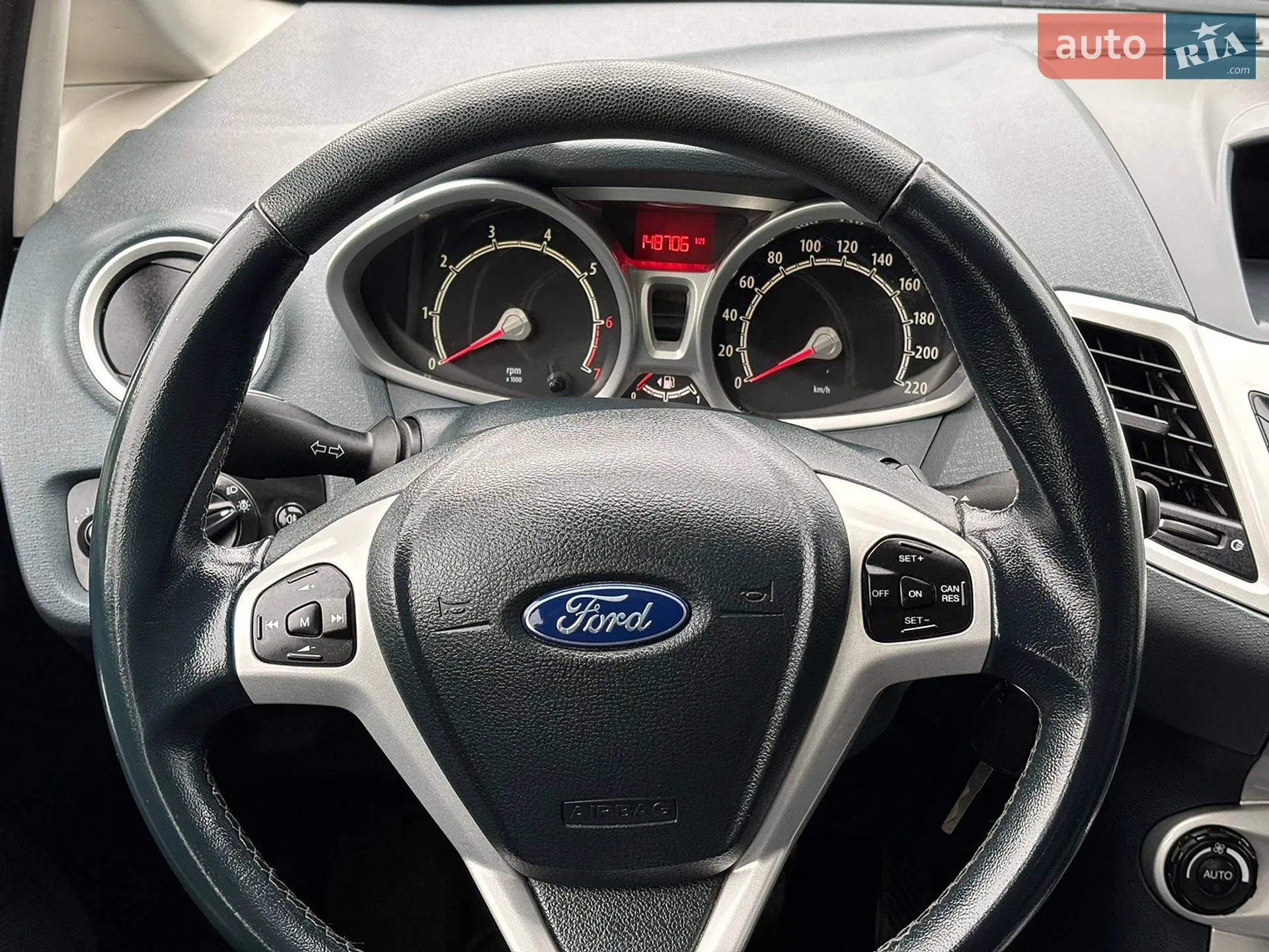 2010 Ford Fiesta - мініатюра 21