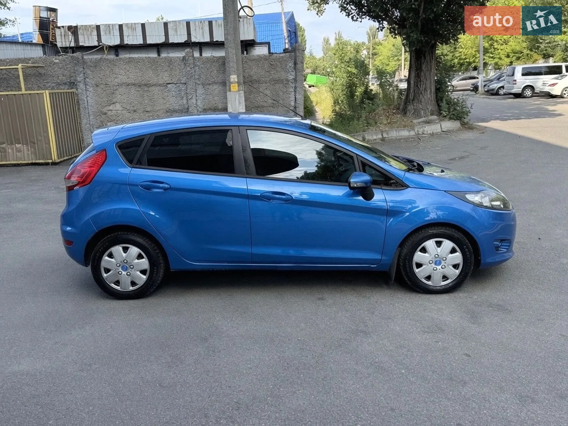 2010 Ford Fiesta - мініатюра 4