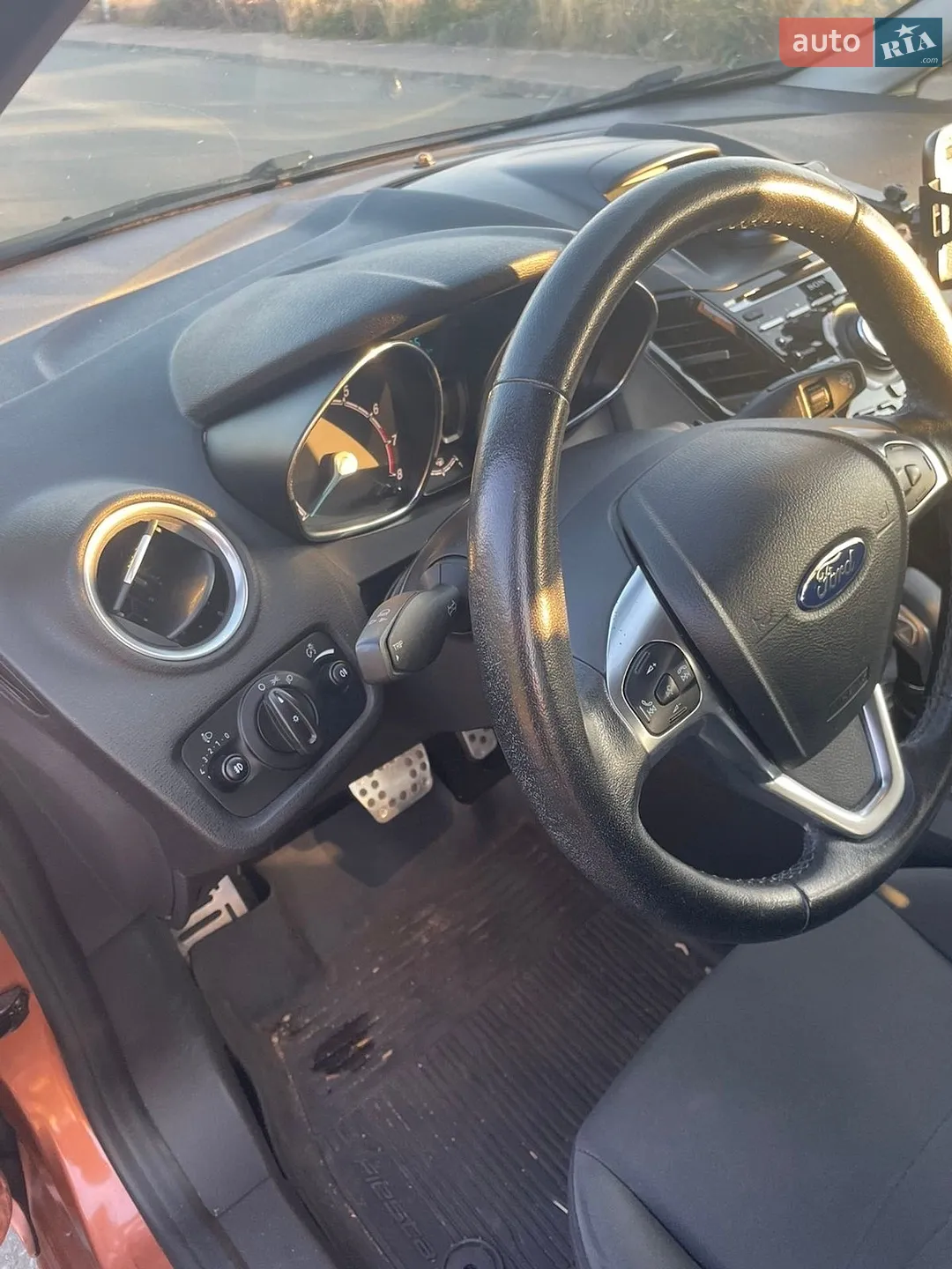 2016 Ford Fiesta - мініатюра 15
