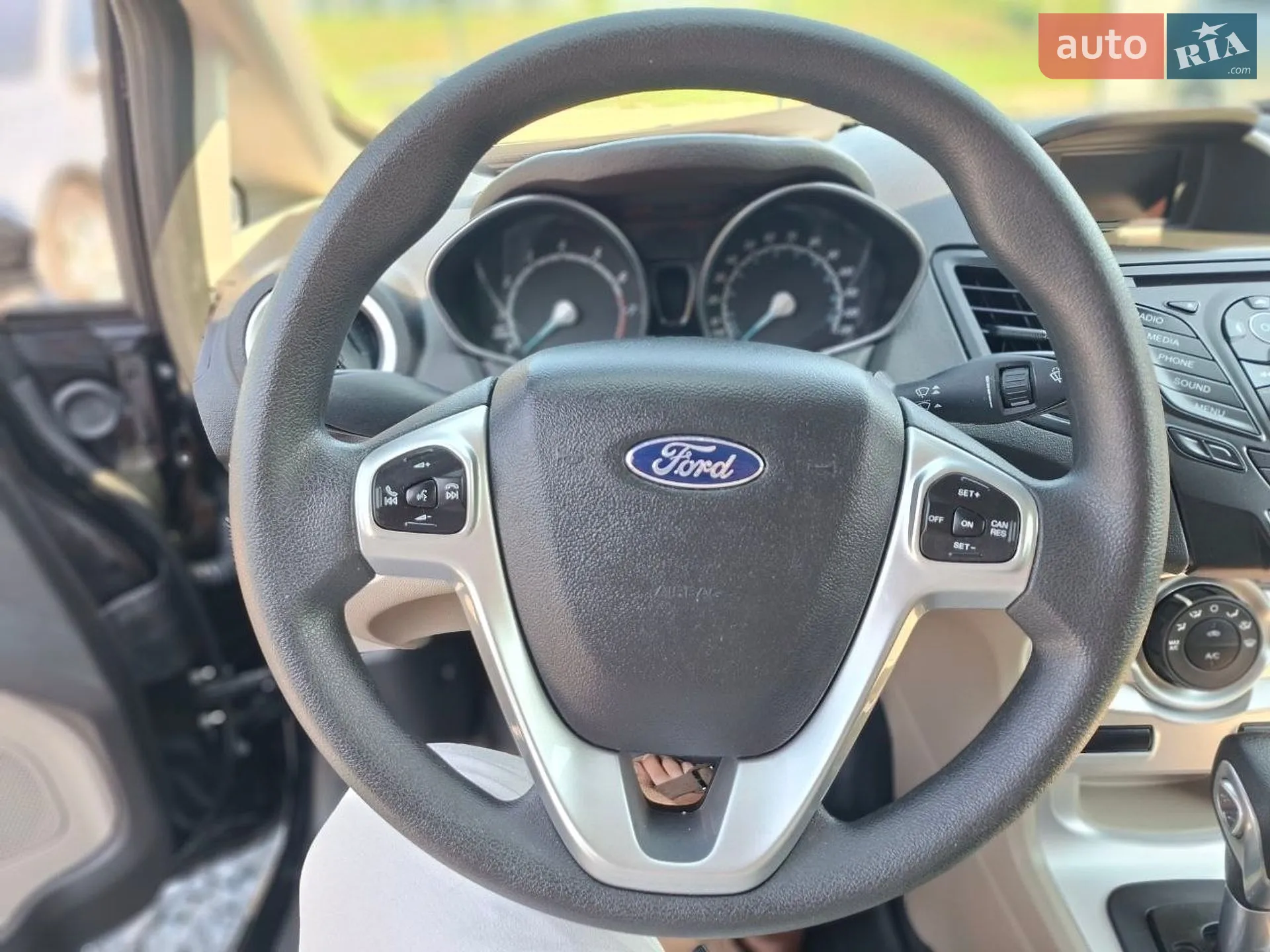 2019 Ford Fiesta - мініатюра 28