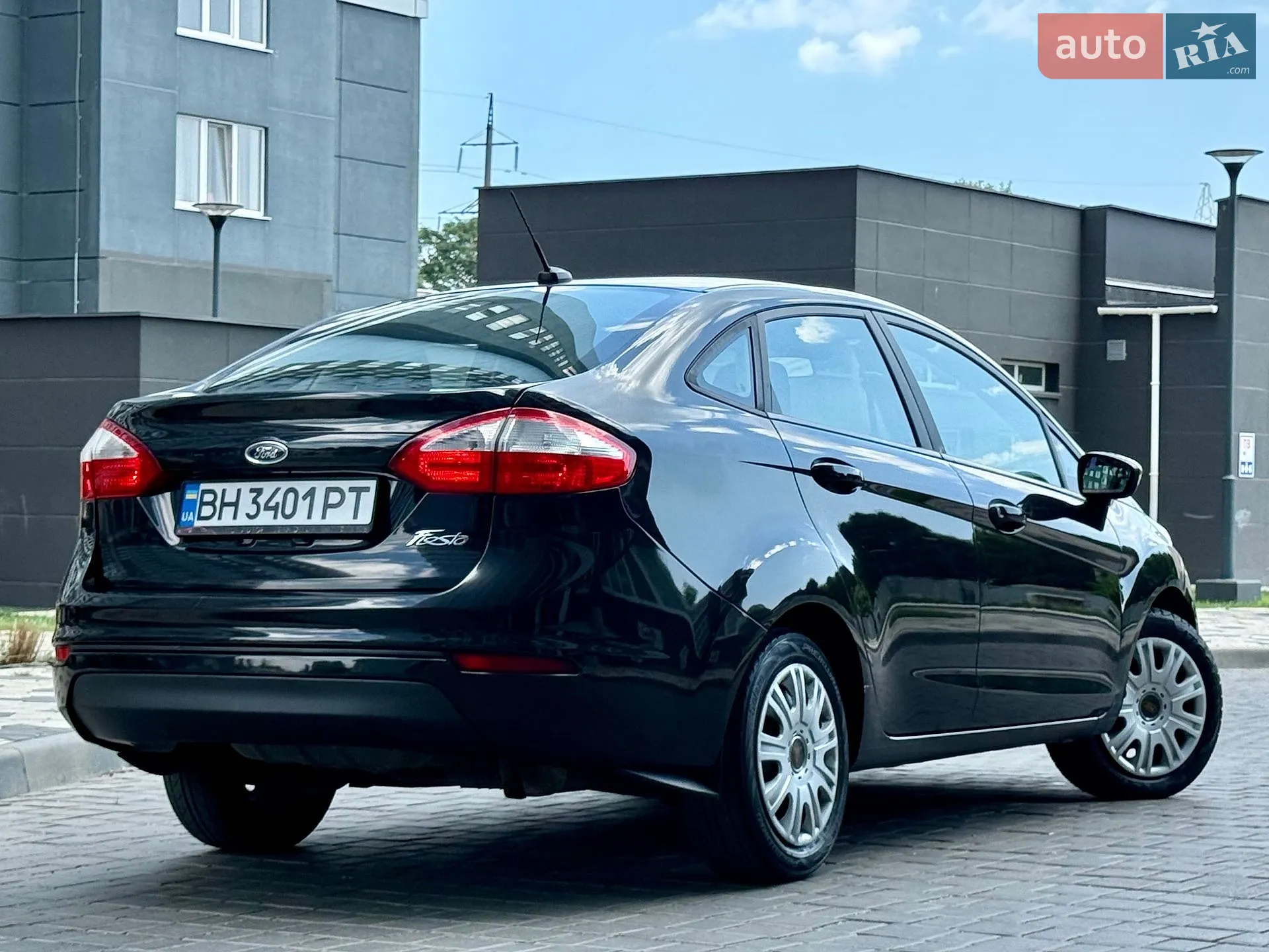 2015 Ford Fiesta - мініатюра 4