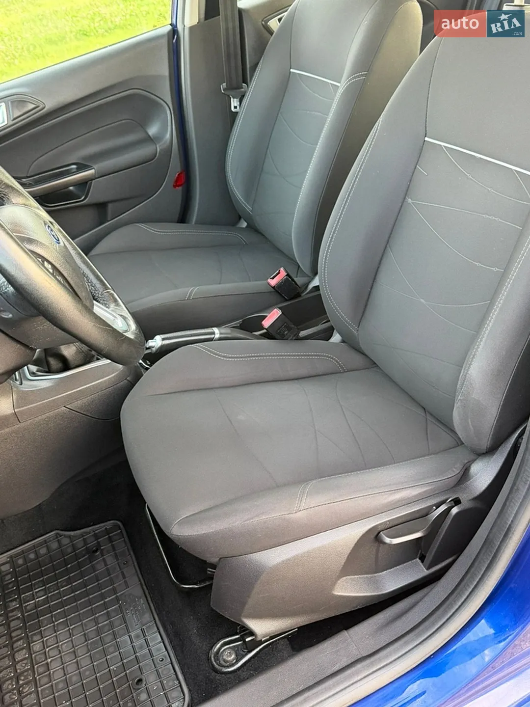 2015 Ford Fiesta - мініатюра 17