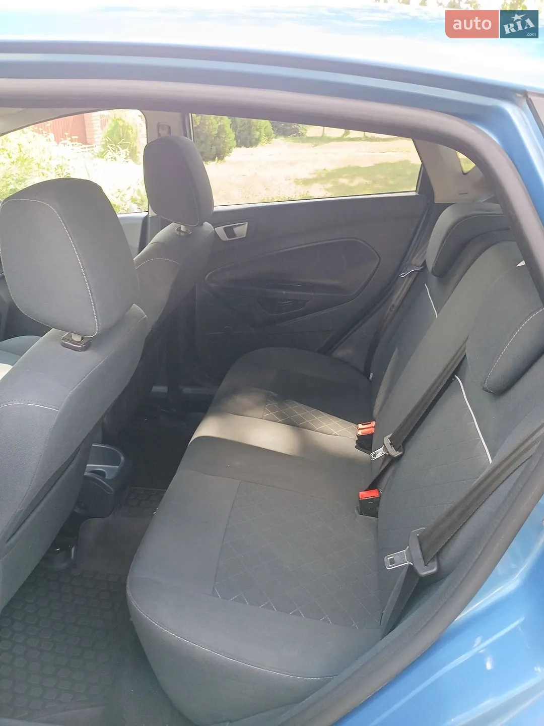 2012 Ford Fiesta - мініатюра 13