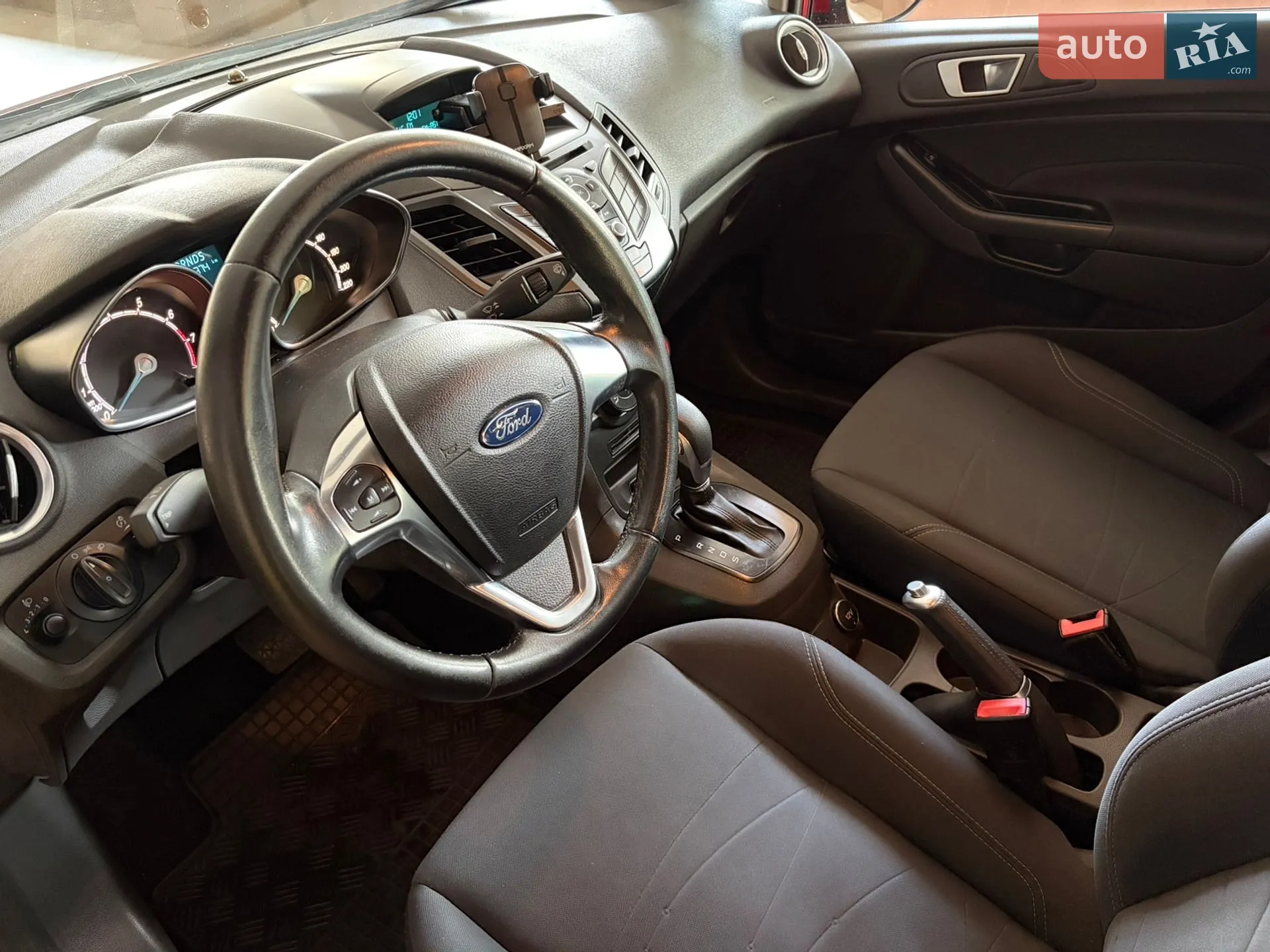 2016 Ford Fiesta - мініатюра 14