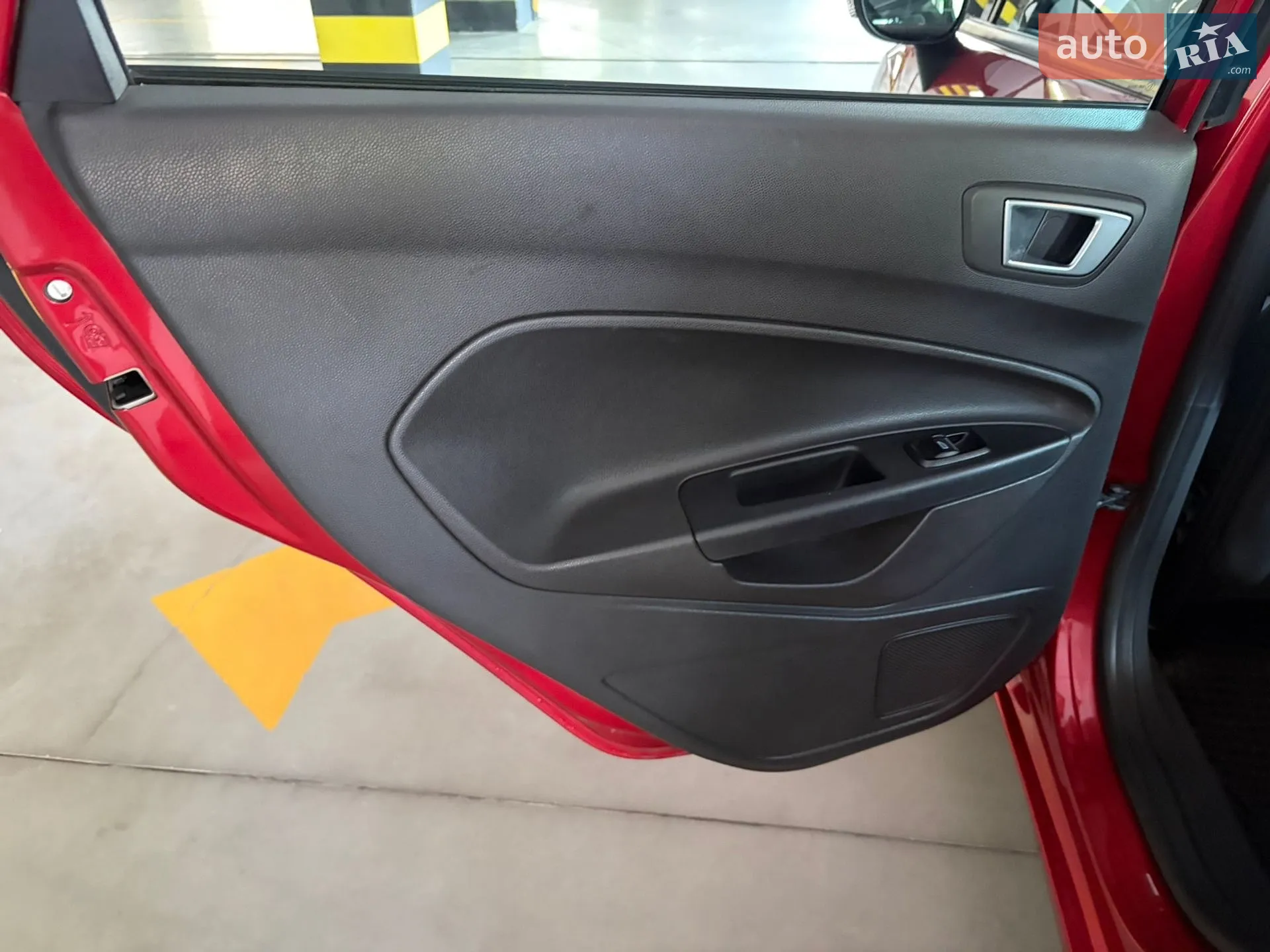 2016 Ford Fiesta - мініатюра 15