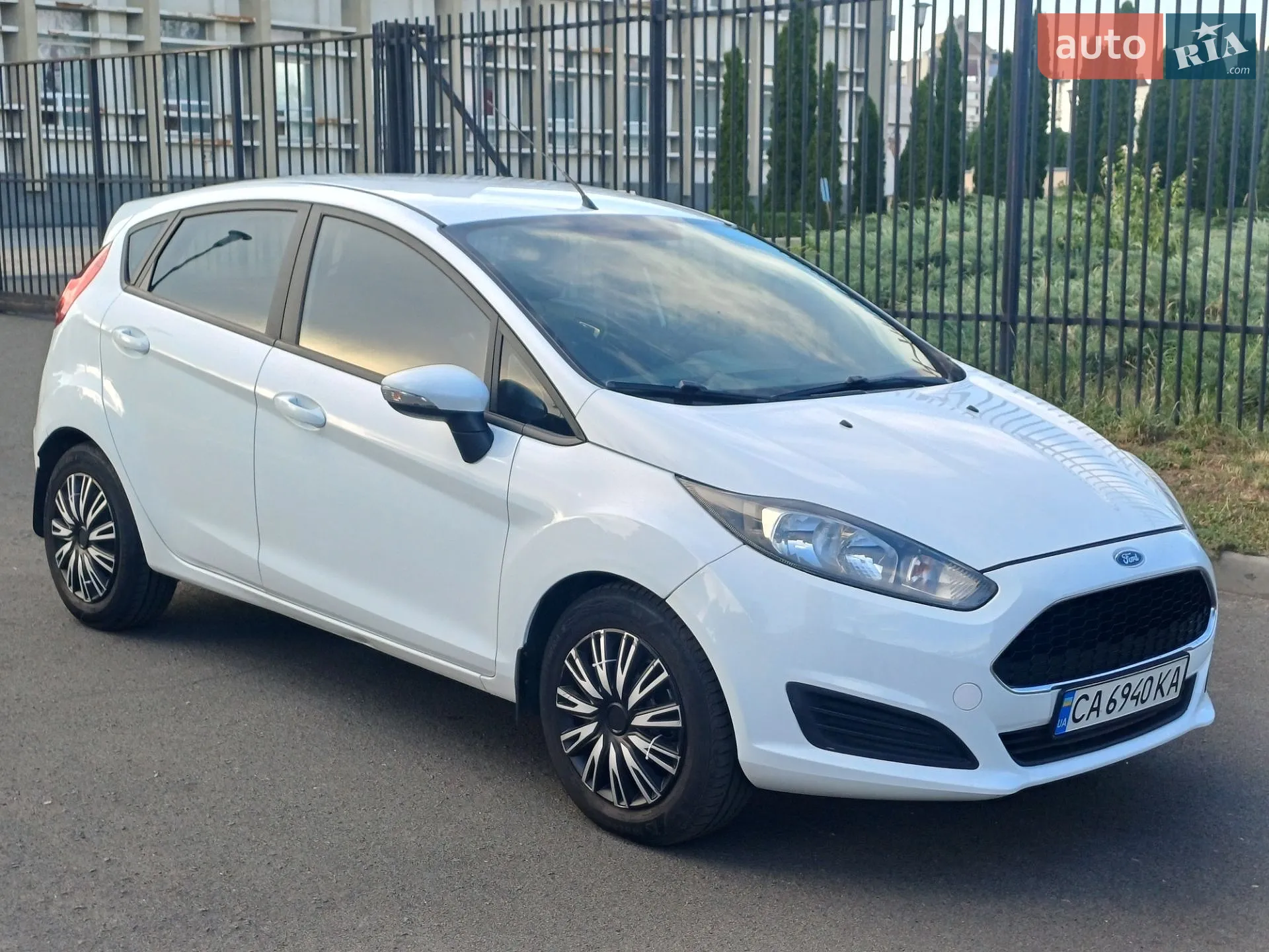 2016 Ford Fiesta - мініатюра 2