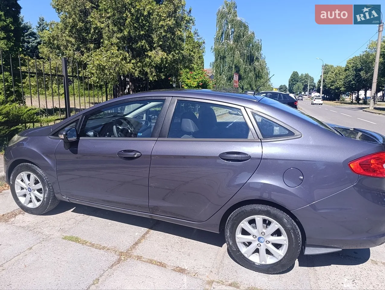 2012 Ford Fiesta - мініатюра 25