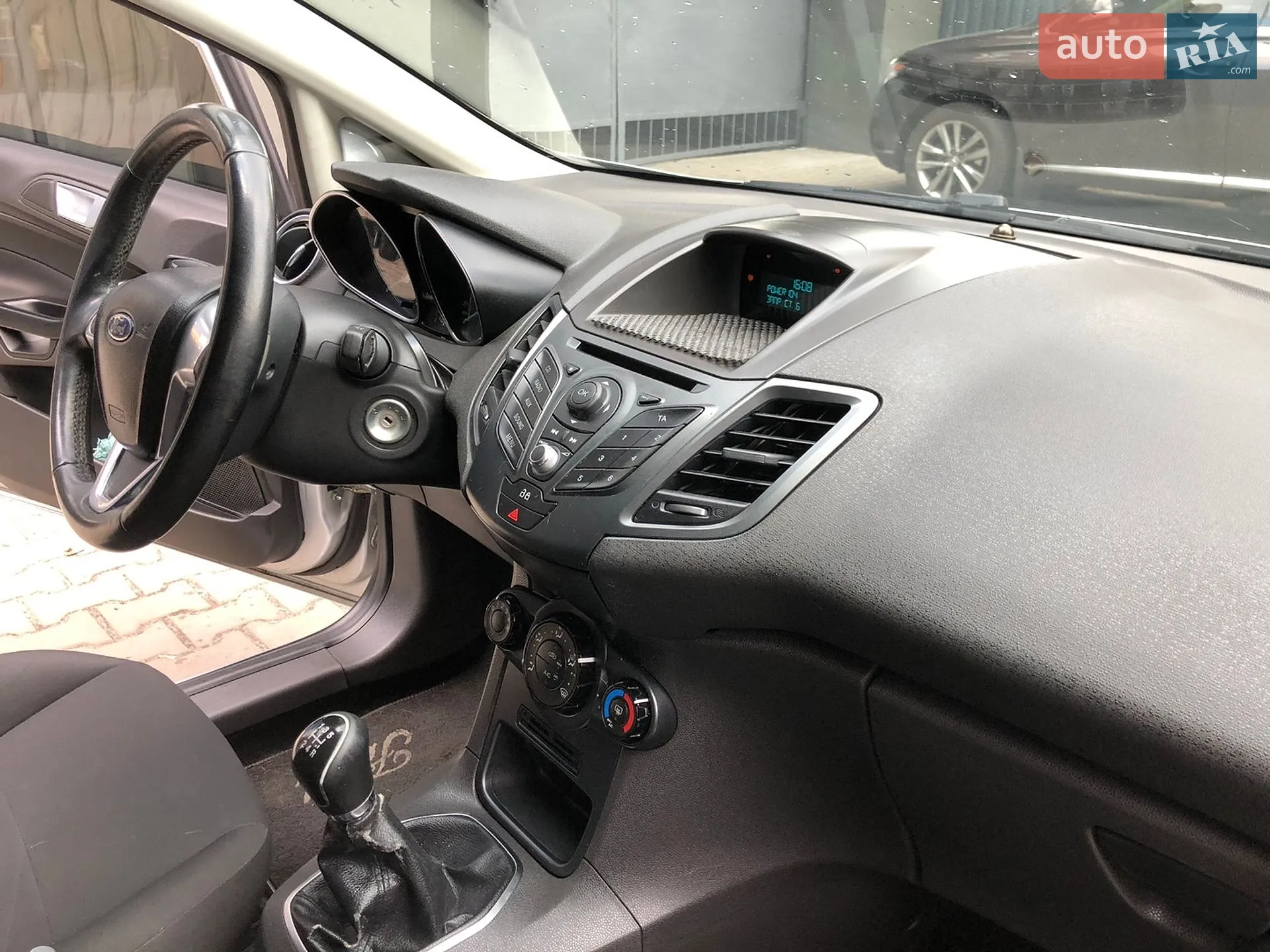 2013 Ford Fiesta - мініатюра 26