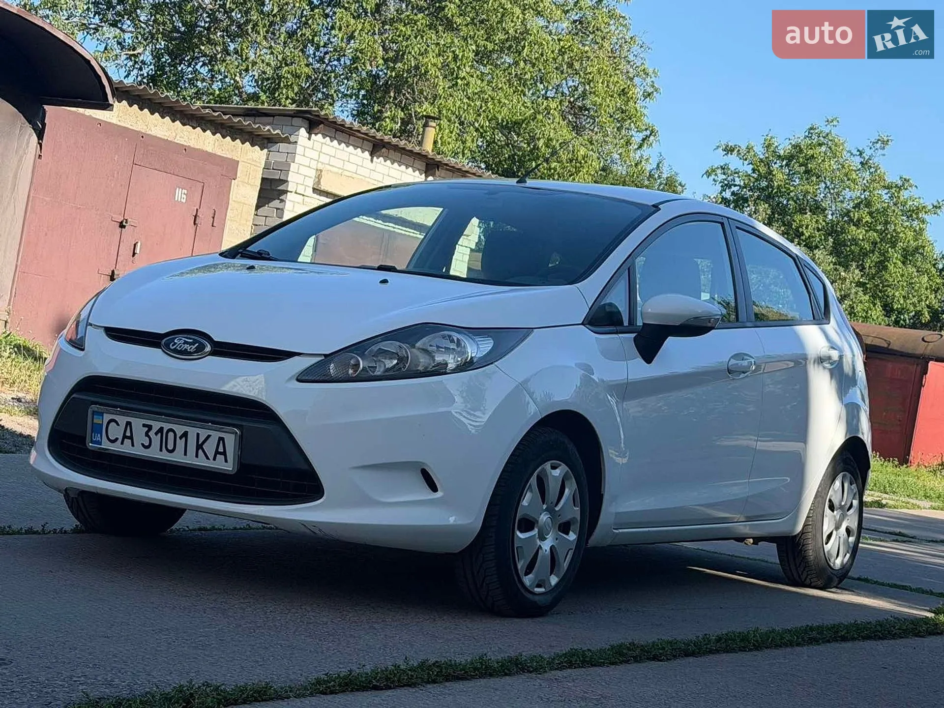 2010 Ford Fiesta - мініатюра 3