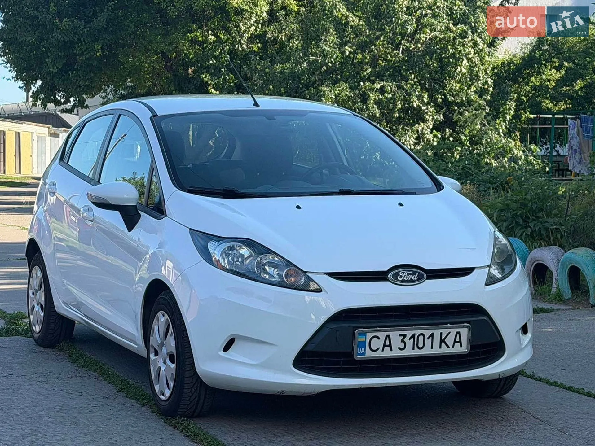 2010 Ford Fiesta - мініатюра 4
